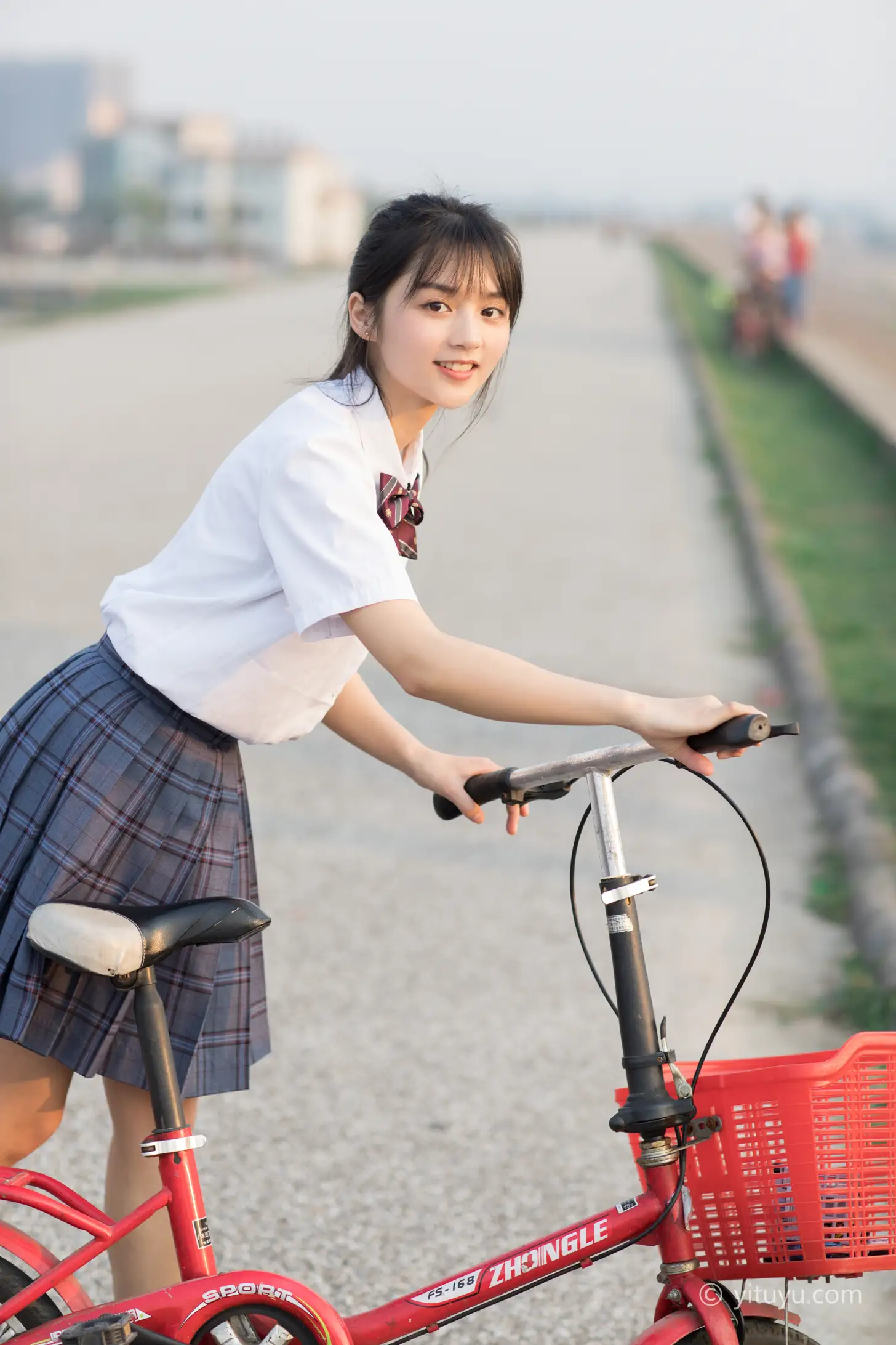 [艺图语] 2021.09.02 Vol.214 – 纯真年代 雨文#[27P]-5