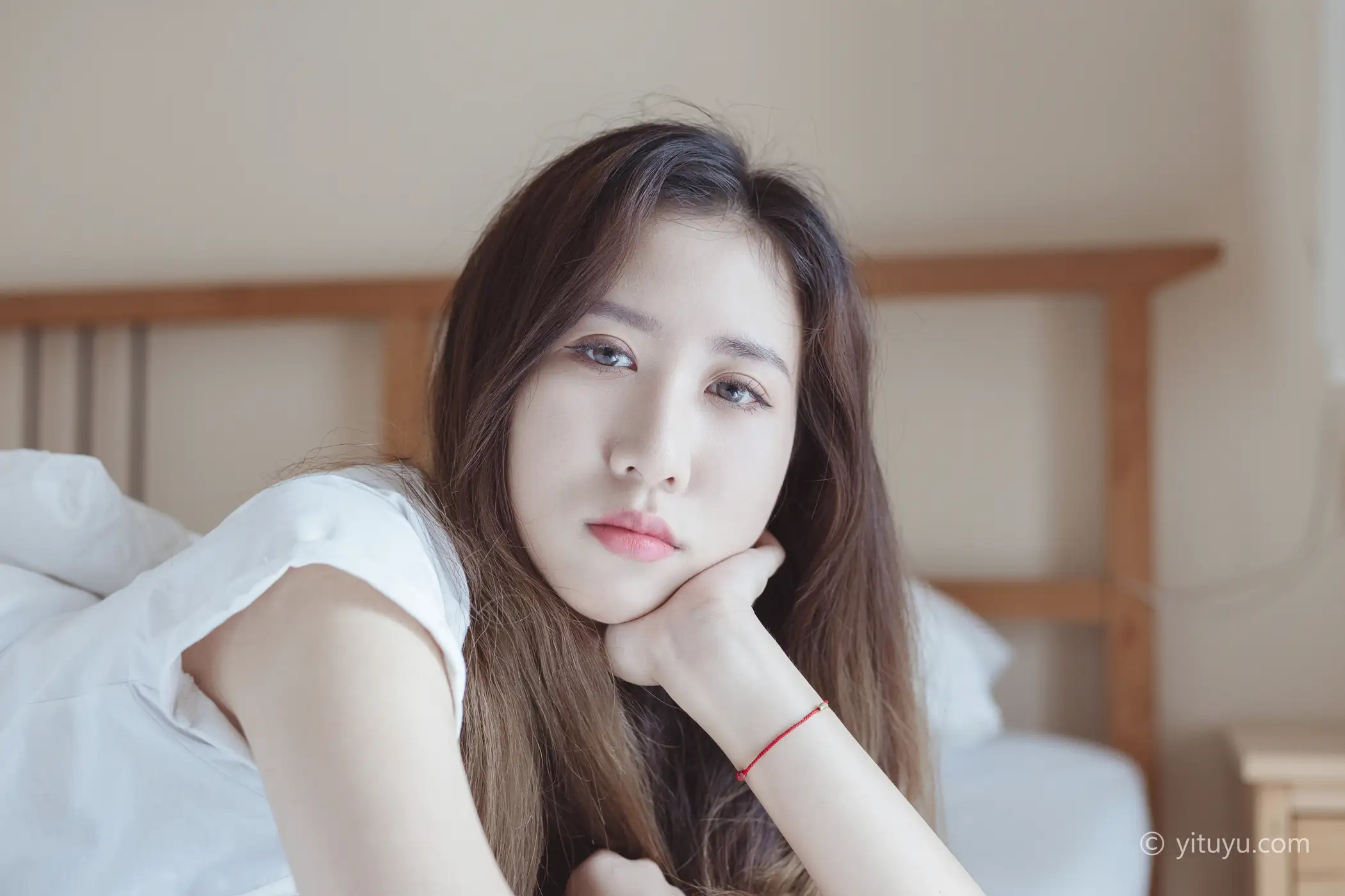 [艺图语] 2021.07.07 Vol.086 – 独自醒来 Jenny#[36P]-10
