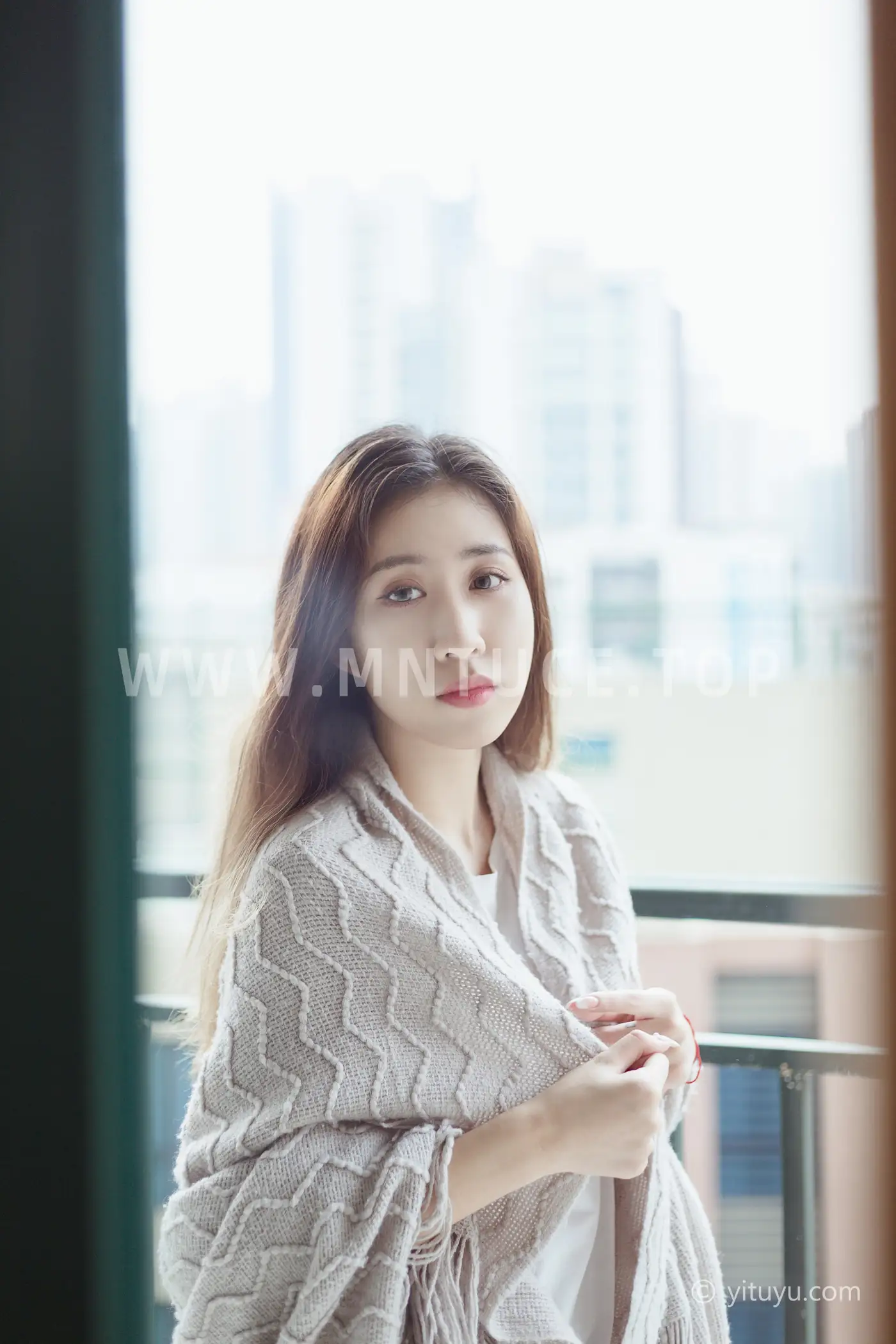 [艺图语] 2021.07.07 Vol.086 – 独自醒来 Jenny#[36P]-8