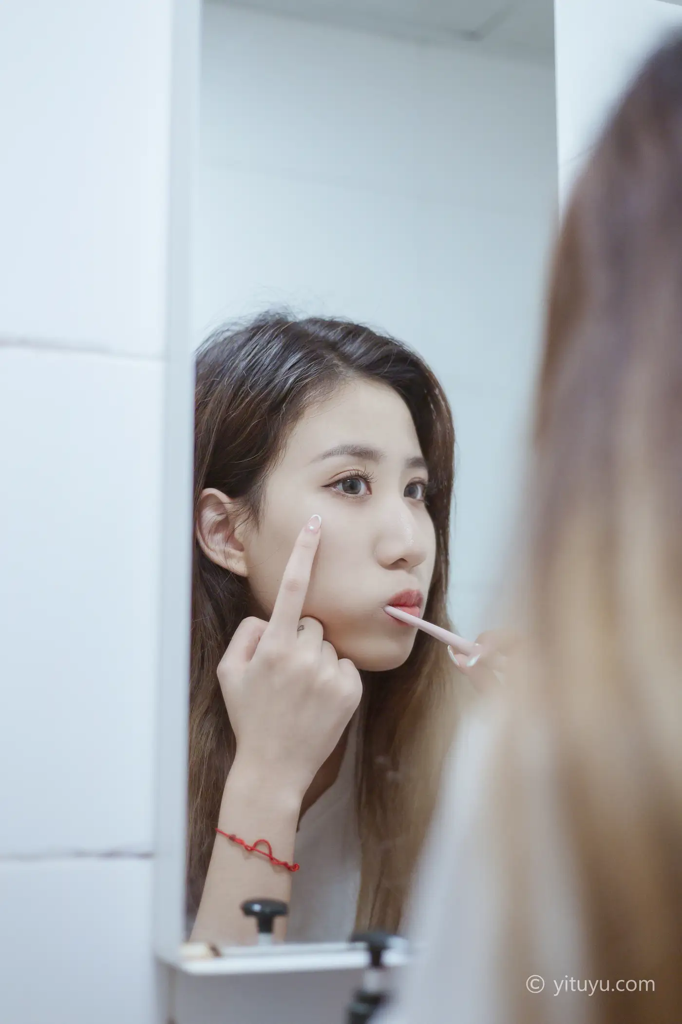 [艺图语] 2021.07.07 Vol.086 – 独自醒来 Jenny#[36P]-10