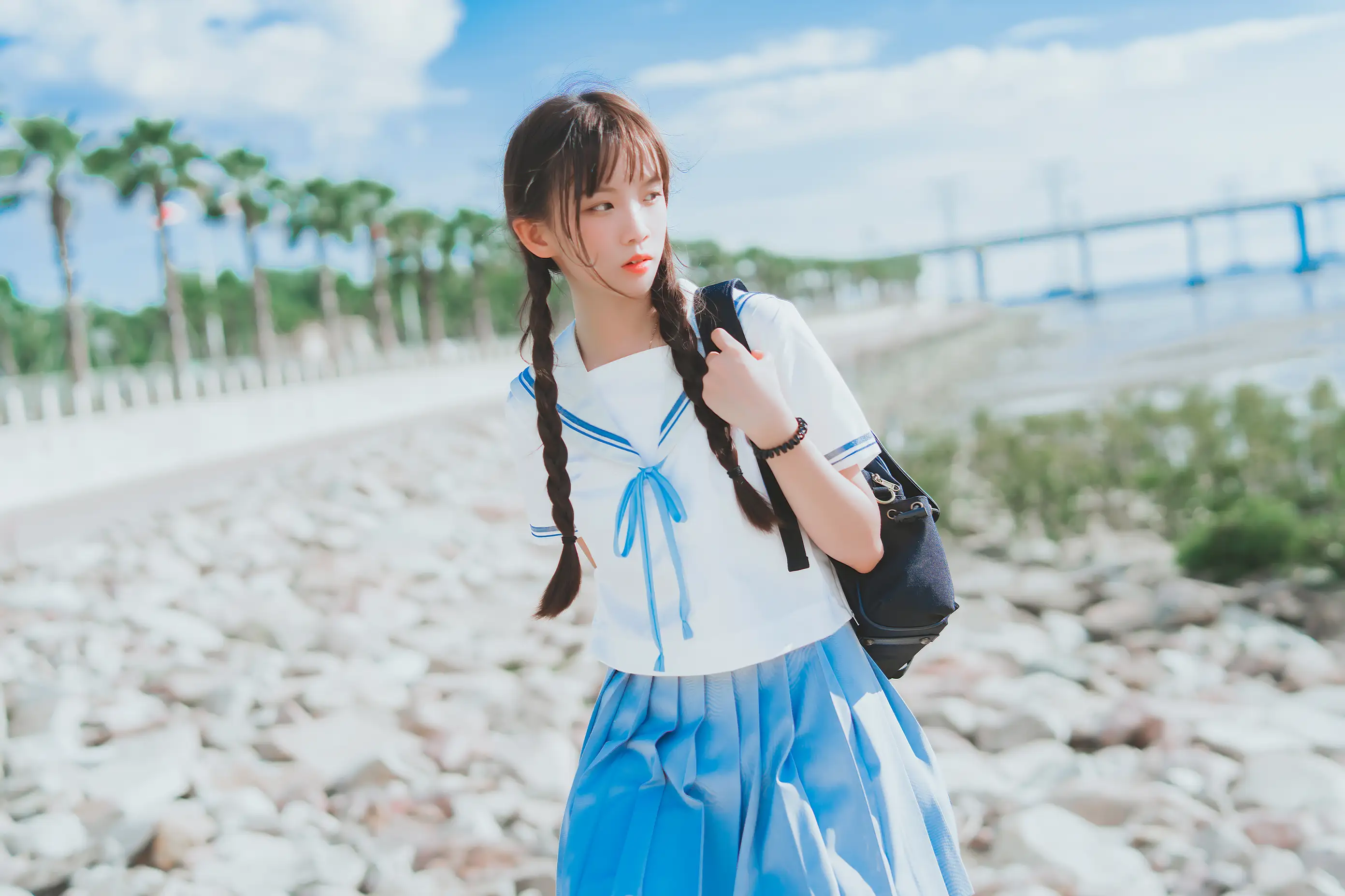 [艺图语] 2022.05.13 Vol.868 – 青春之海 萧萧子#[22P]-3