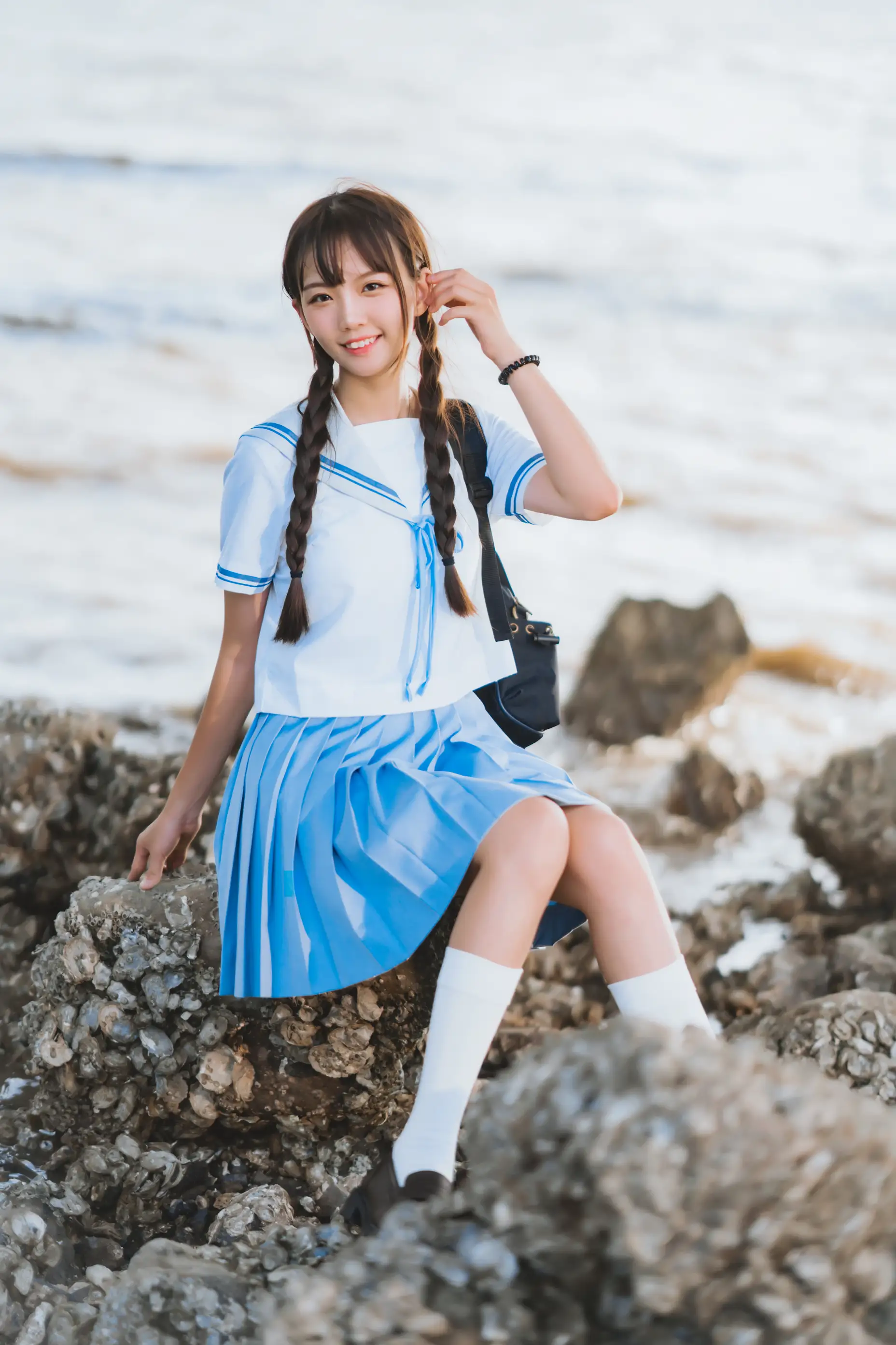 [艺图语] 2022.05.13 Vol.868 – 青春之海 萧萧子#[22P]-2