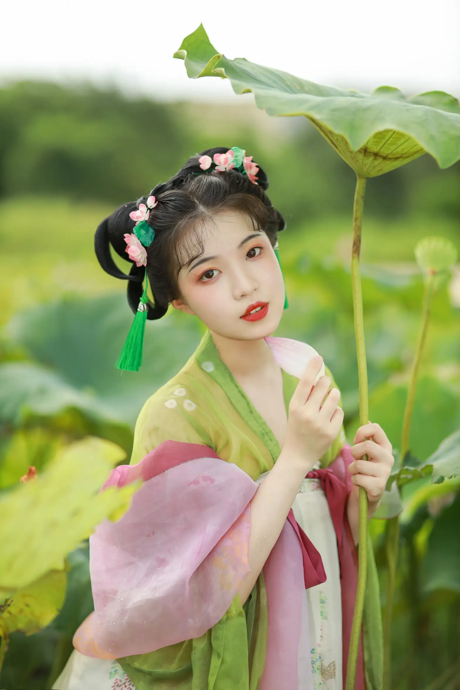 [艺图语] 2022.08.03 Vol.1614 – 荷花少女 我超白_#[30P]-10