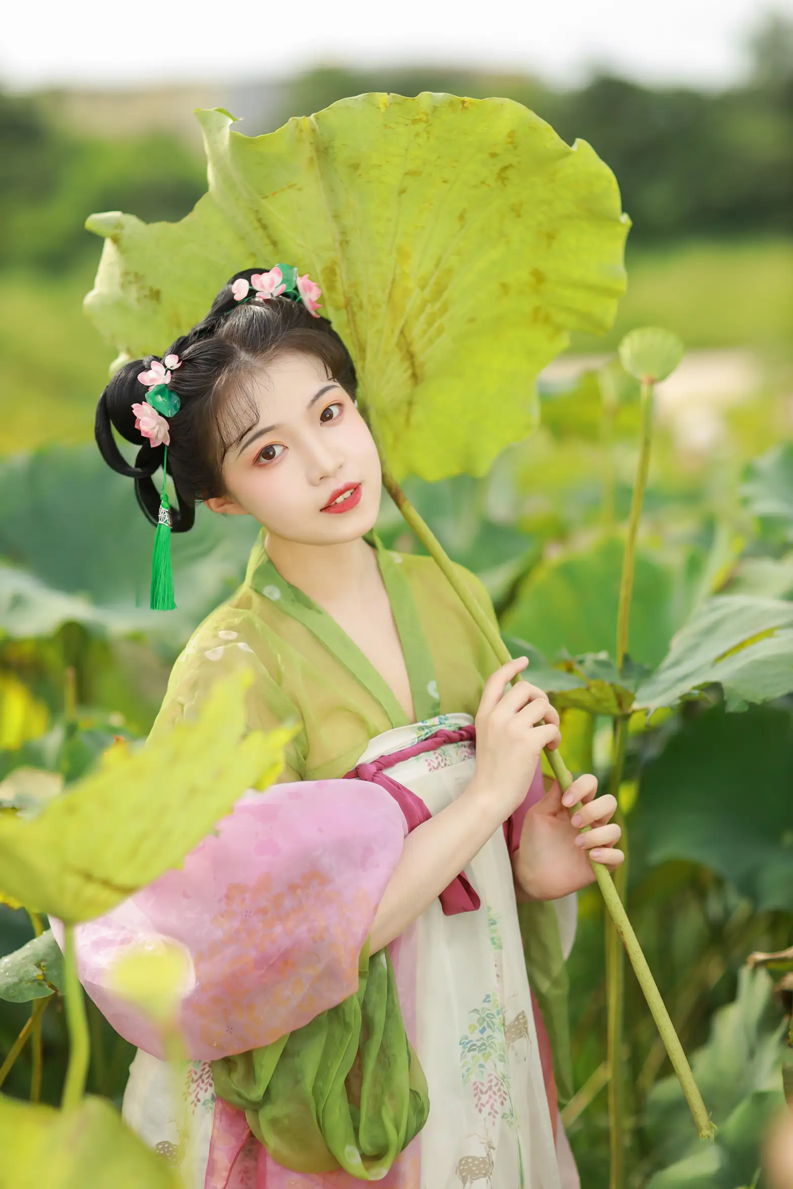 [艺图语] 2022.08.03 Vol.1614 – 荷花少女 我超白_#[30P]-2