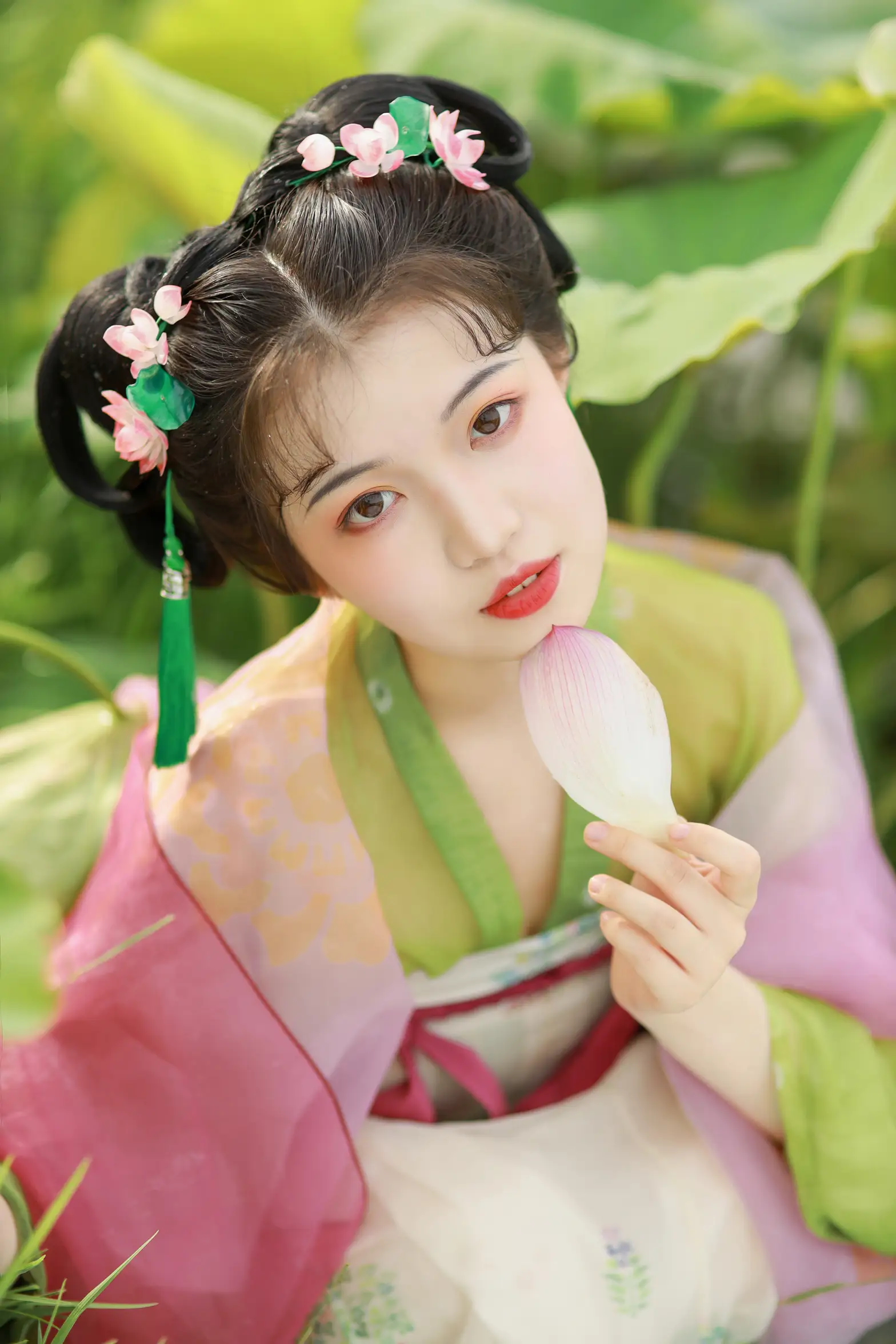 [艺图语] 2022.08.03 Vol.1614 – 荷花少女 我超白_#[30P]-4