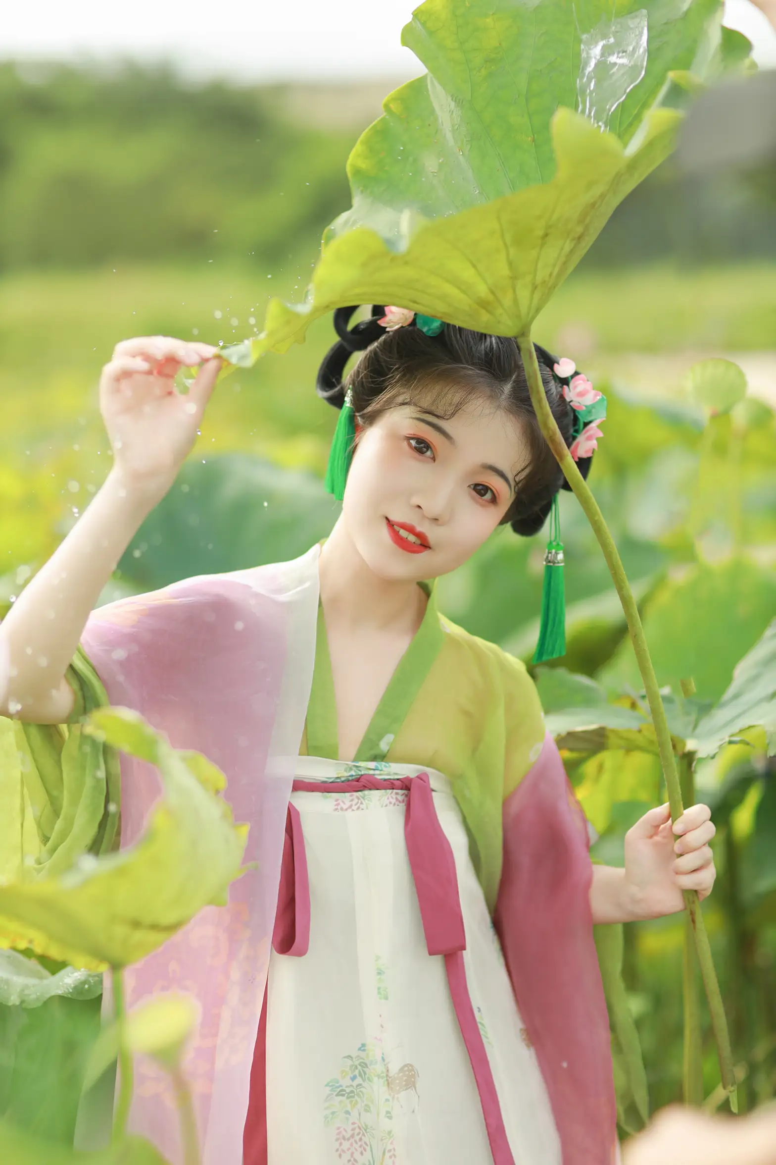 [艺图语] 2022.08.03 Vol.1614 – 荷花少女 我超白_#[30P]-6