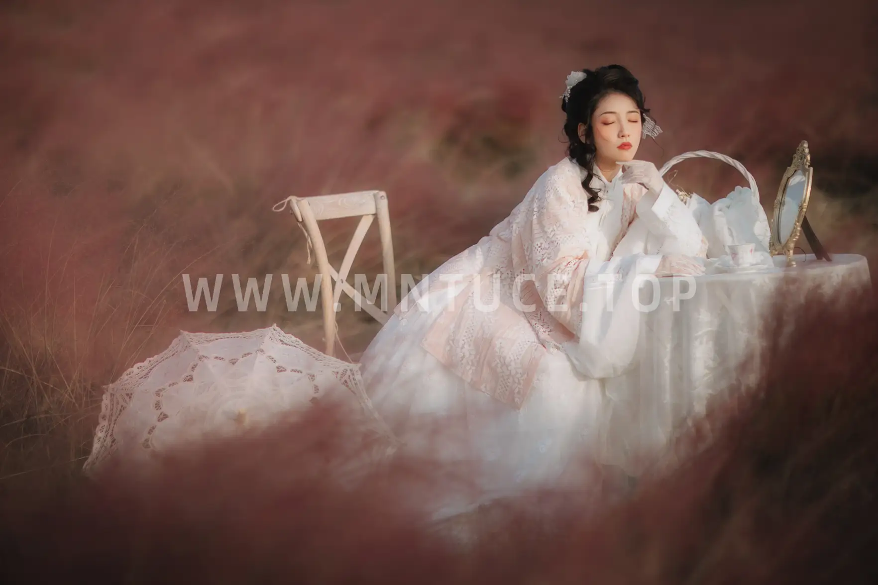 [艺图语] 2021.10.20 Vol.375 – 粉黛 小温暖#[21P]-9