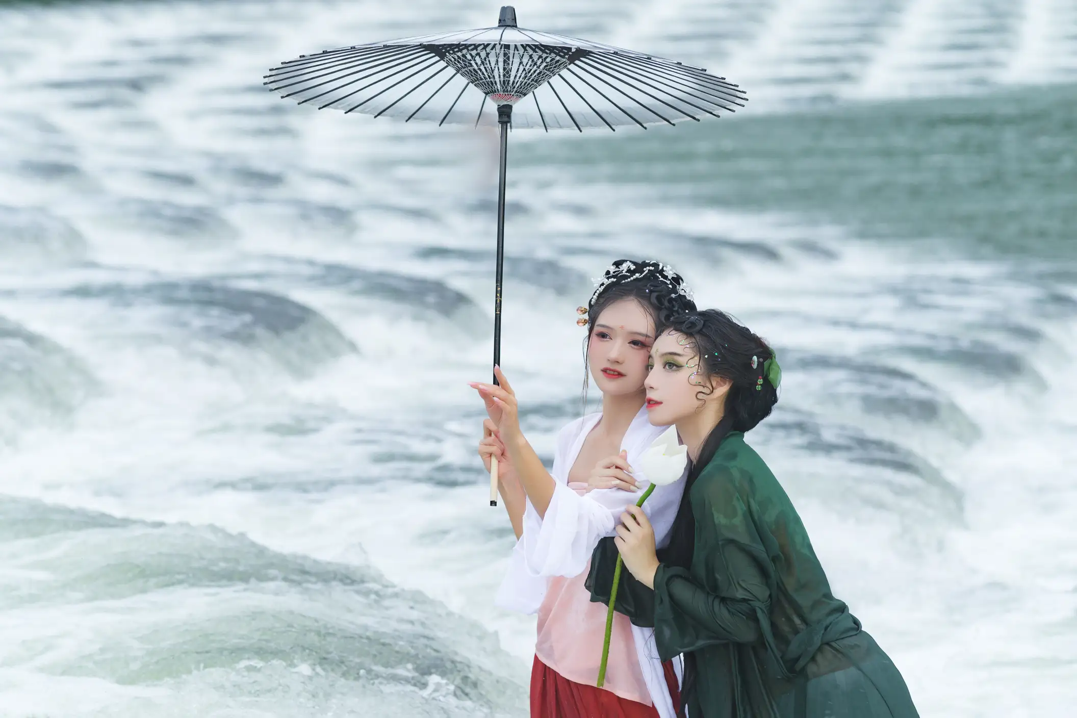 [艺图语] 2022.06.24 Vol.1277 – 青白蛇 兔子Zzz不吃胡萝卜#[26P]-3