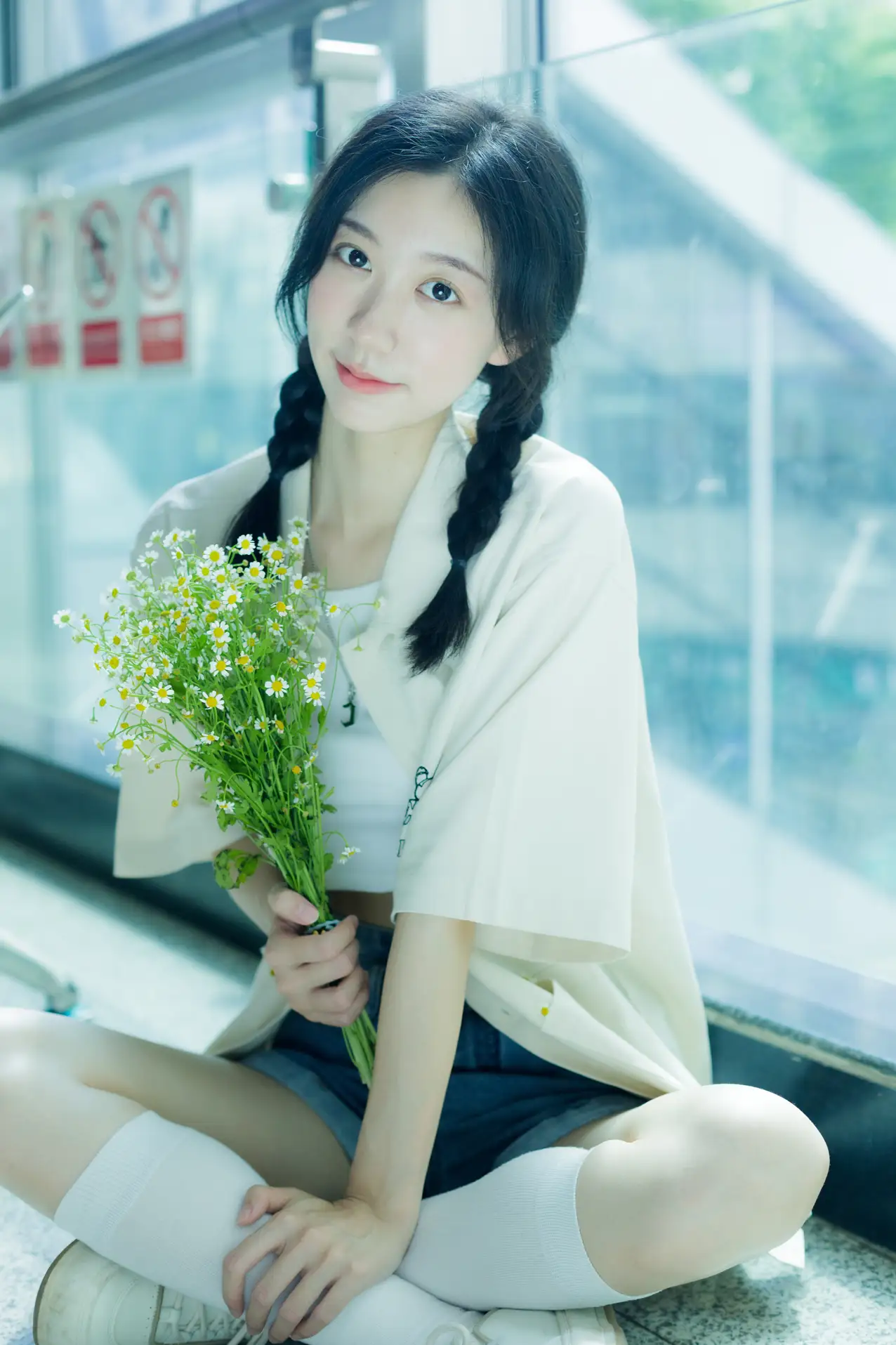 [艺图语] 2022.08.22 Vol.1761 – 地铁奇遇记 饲猫少女 饲猫少女-#[39P]-5