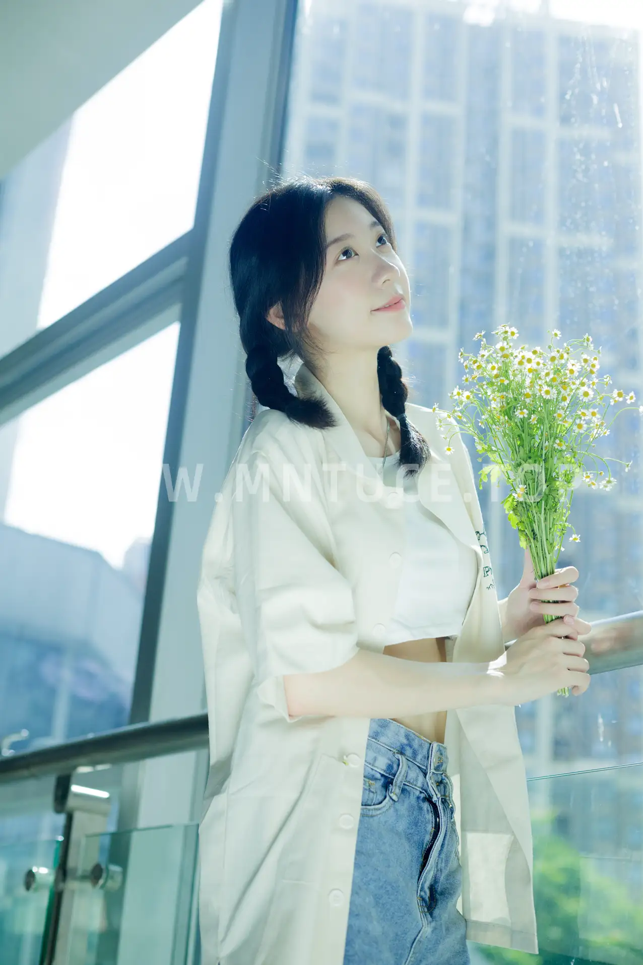 [艺图语] 2022.08.22 Vol.1761 – 地铁奇遇记 饲猫少女 饲猫少女-#[39P]-8