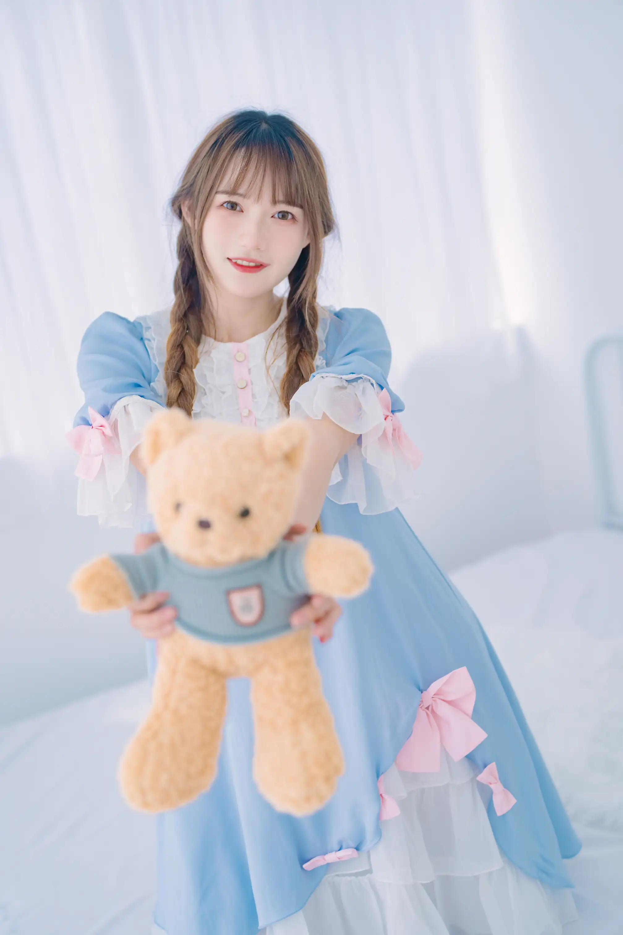[艺图语] 2022.08.13 Vol.1691 – 纯白色可爱 兔子Zzz不吃胡萝卜#[32P]-3