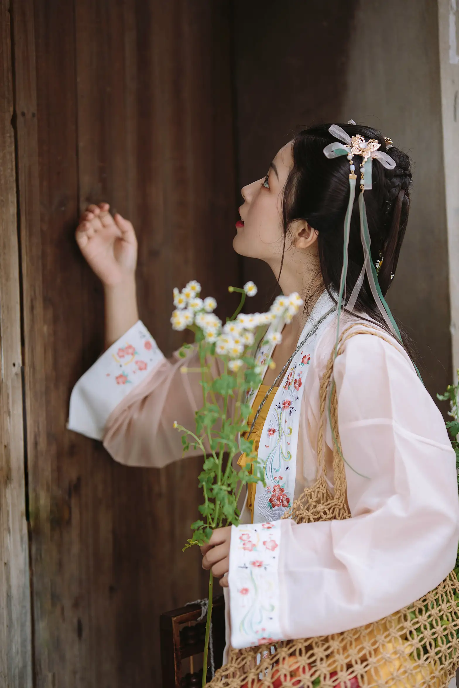 [艺图语] 2022.01.07 Vol.604 – 卖花姑娘 陶然#[25P]-4