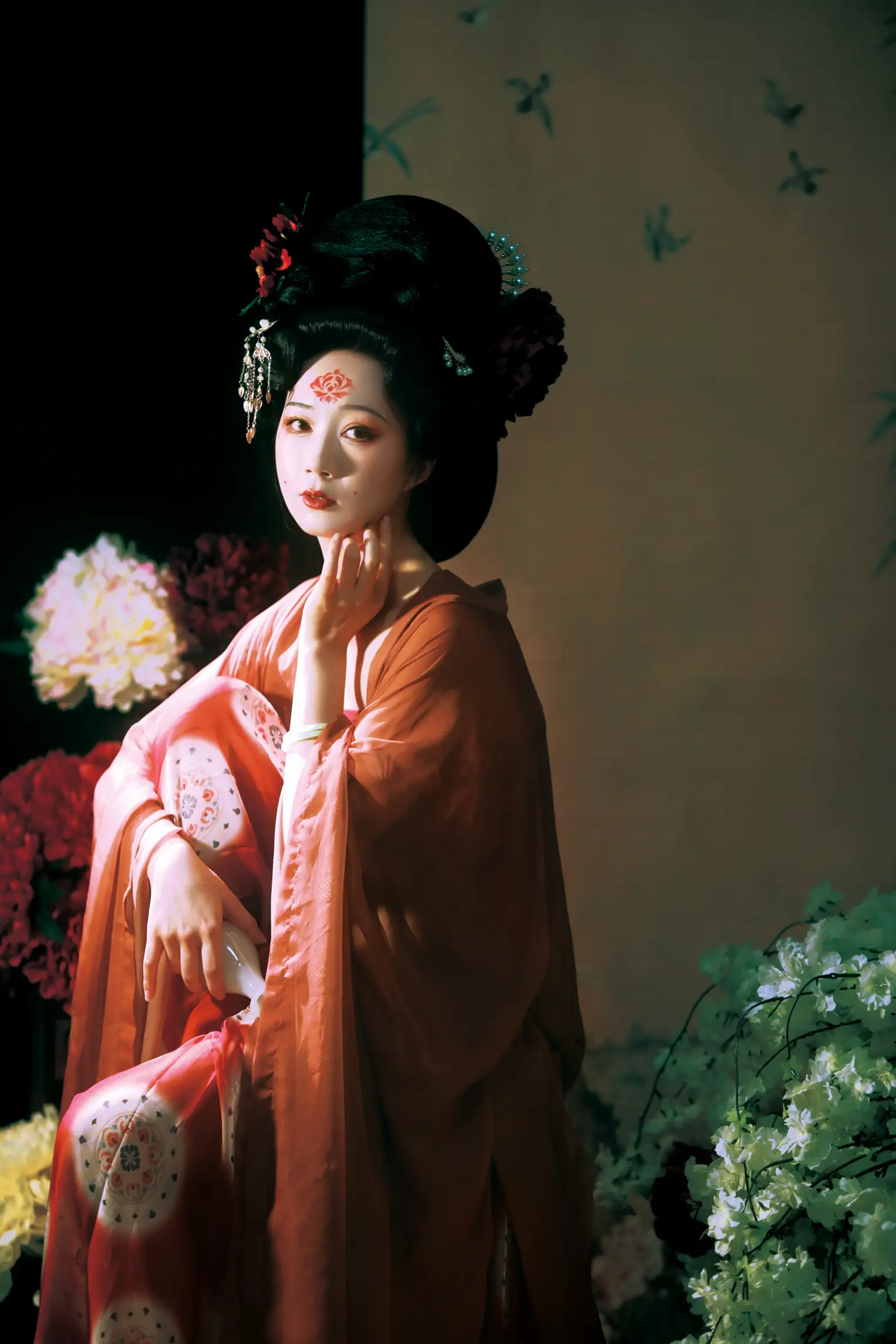 [艺图语] 2022.08.23 Vol.1771 – 贵妃醉卧牡丹丛 文鱼#[21P]-1