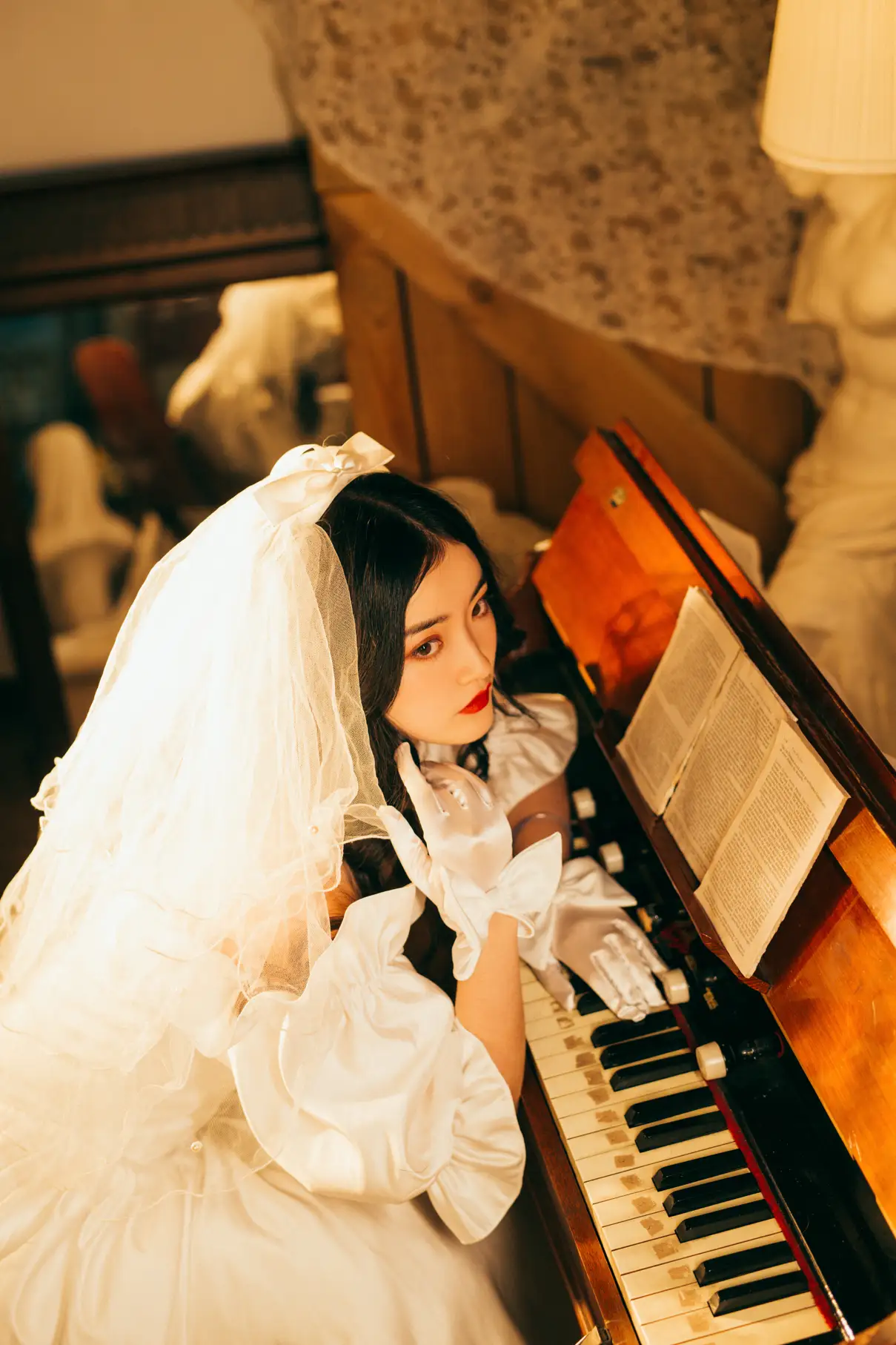 [艺图语] 2022.07.26 Vol.1546 – 一个人的婚纱 玲兰#[22P]-7