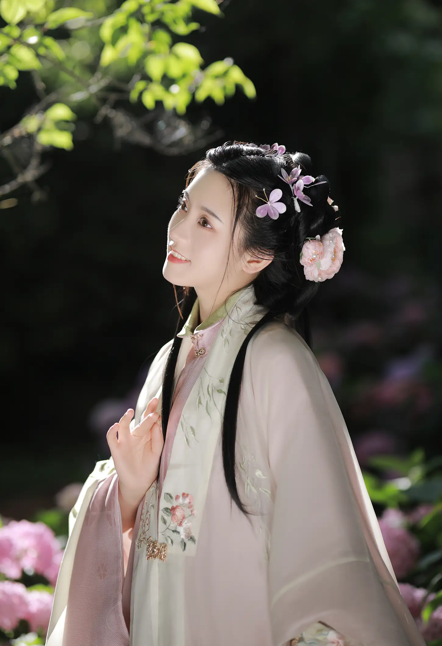 [艺图语] 2022.07.20 Vol.1535 – 一念花开，香如故 Dear-郑同学#[38P]-2