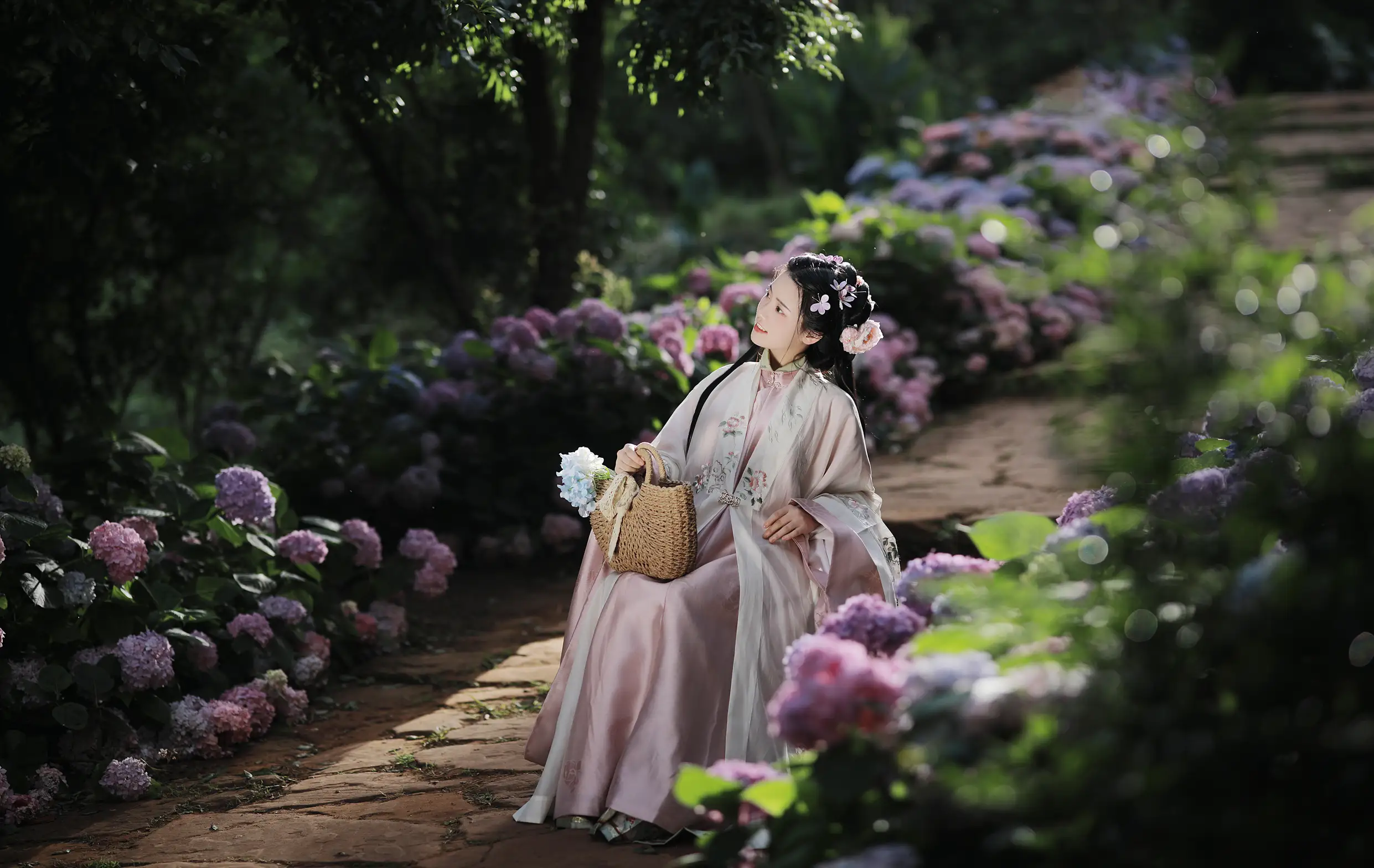 [艺图语] 2022.07.20 Vol.1535 – 一念花开，香如故 Dear-郑同学#[38P]-4