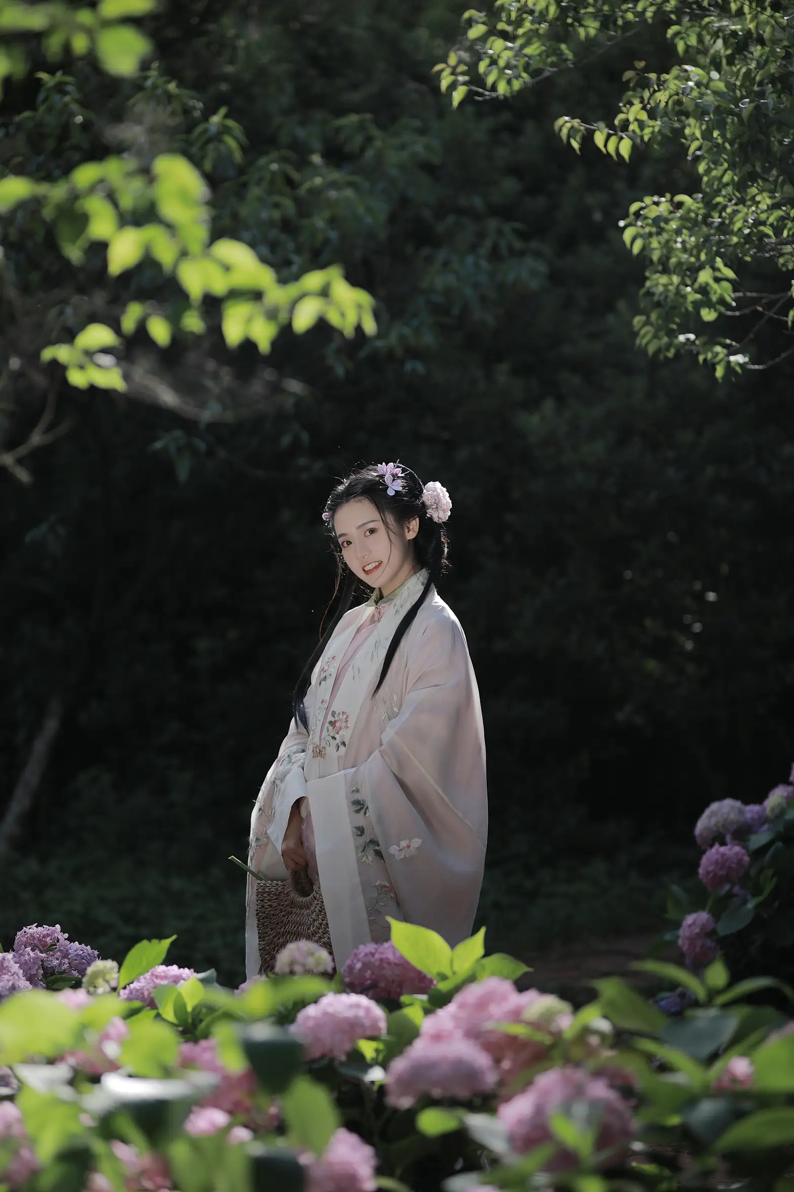 [艺图语] 2022.07.20 Vol.1535 – 一念花开，香如故 Dear-郑同学#[38P]-2