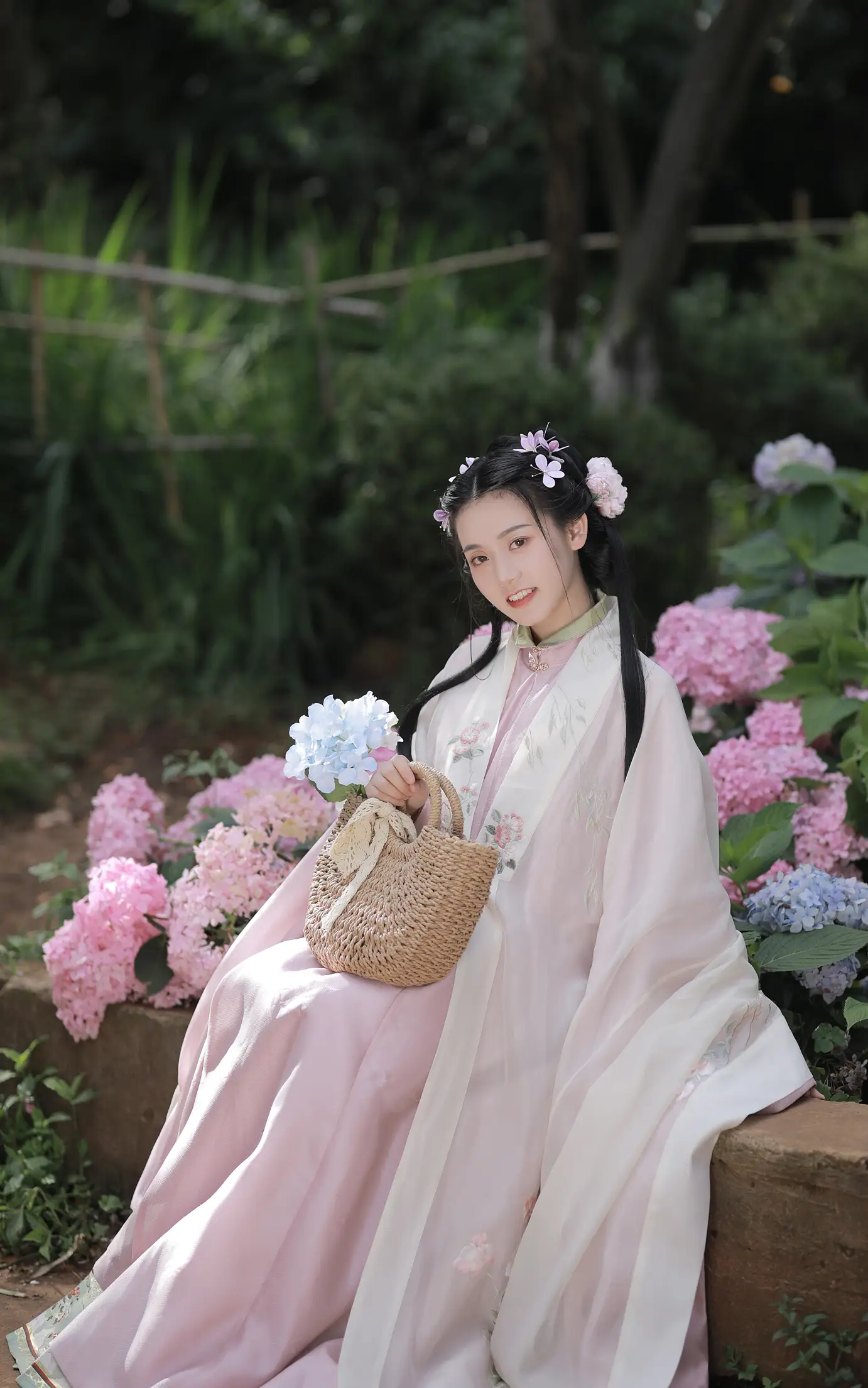 [艺图语] 2022.07.20 Vol.1535 – 一念花开，香如故 Dear-郑同学#[38P]-8