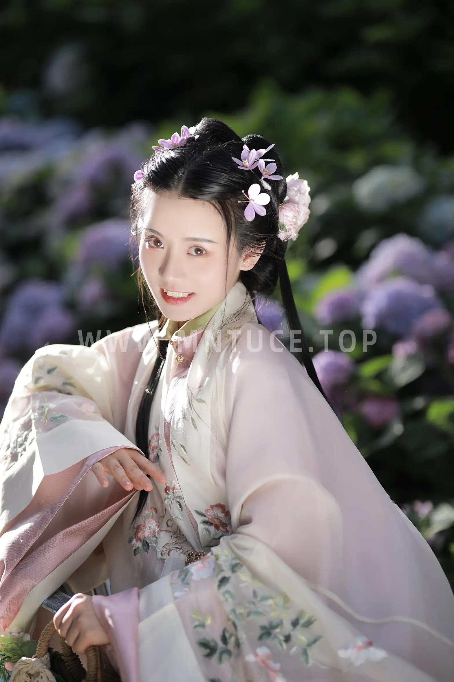 [艺图语] 2022.07.20 Vol.1535 – 一念花开，香如故 Dear-郑同学#[38P]-6