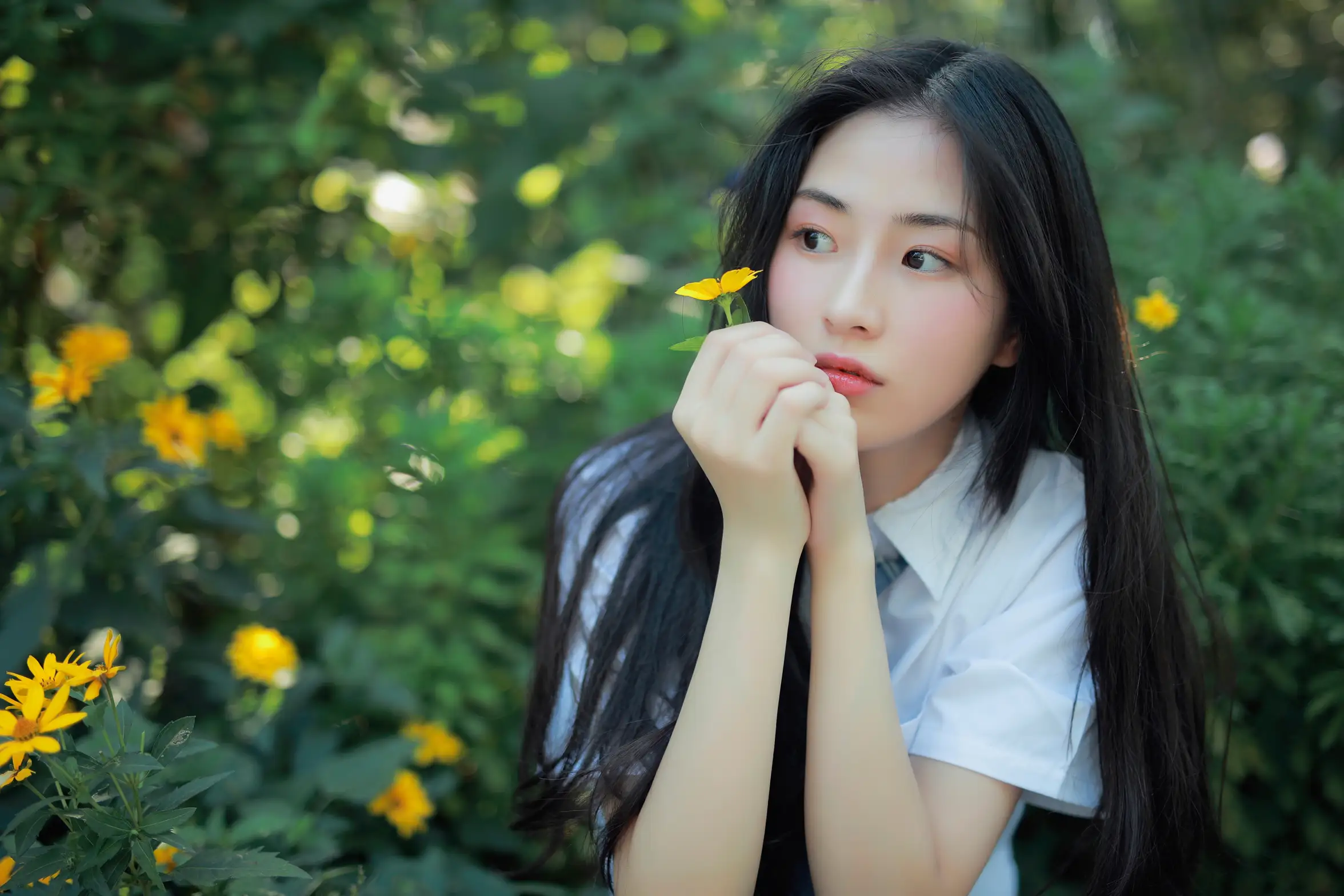 [艺图语] 2022.07.02 Vol.1350 – 风很温柔，花很鲜艳 一帆#[22P]-2