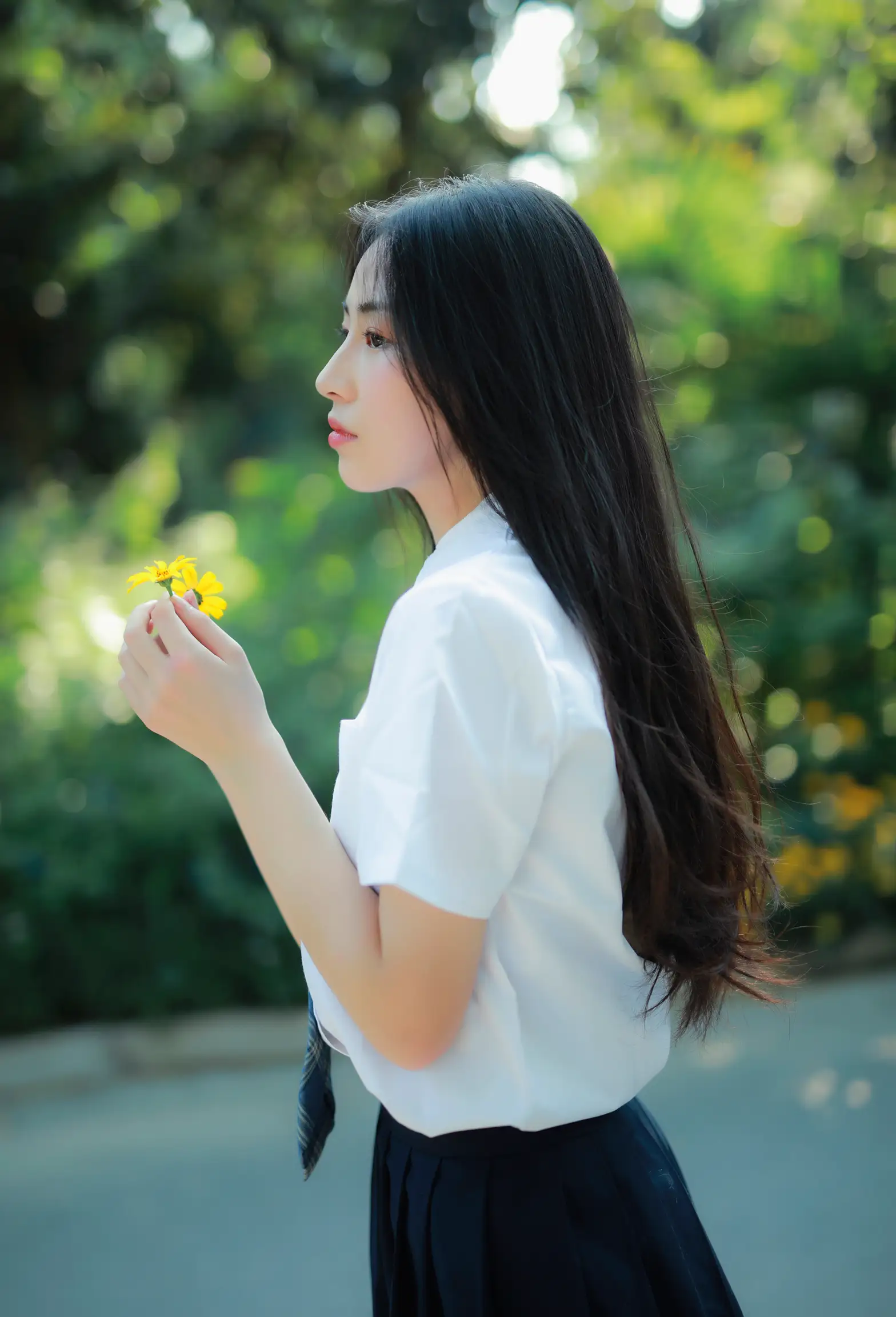 [艺图语] 2022.07.02 Vol.1350 – 风很温柔，花很鲜艳 一帆#[22P]-3