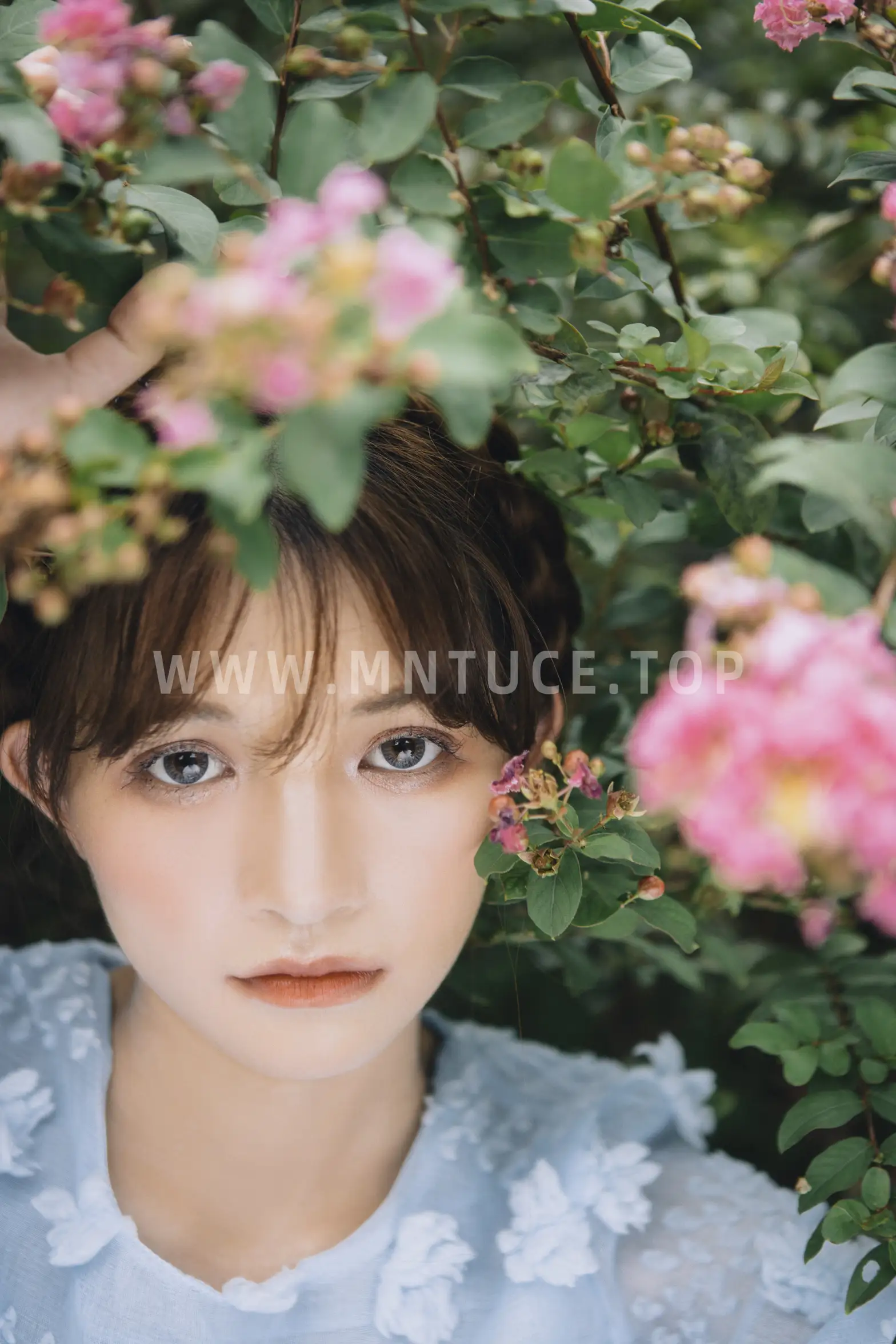 [艺图语] 2021.08.20 Vol.154 – 花都开好了 于斯#[28P]-8