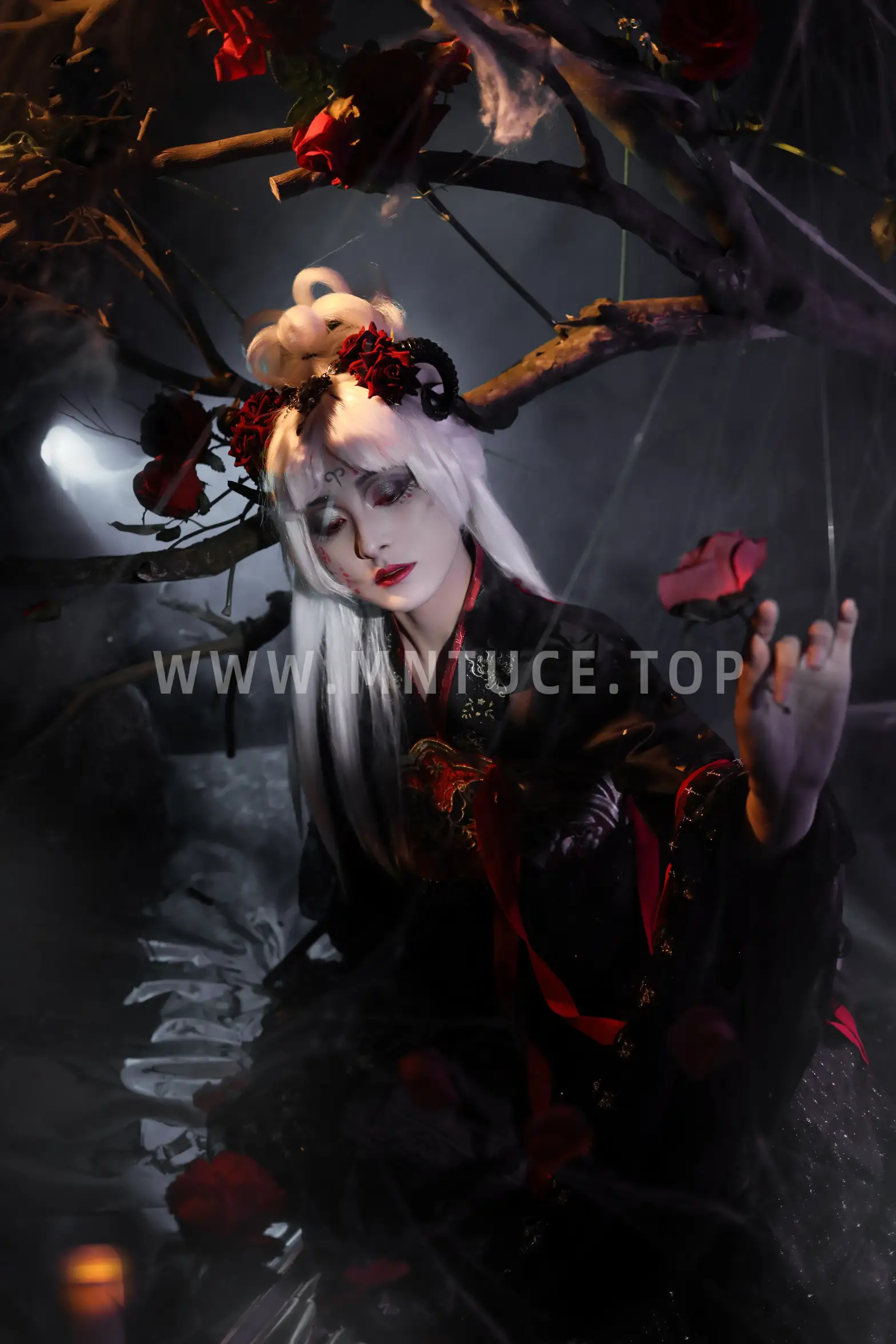 [艺图语] 2022.07.10 Vol.1436 – 十二星座之白羊座：天使与恶魔 莺莺迟#[25P]-9