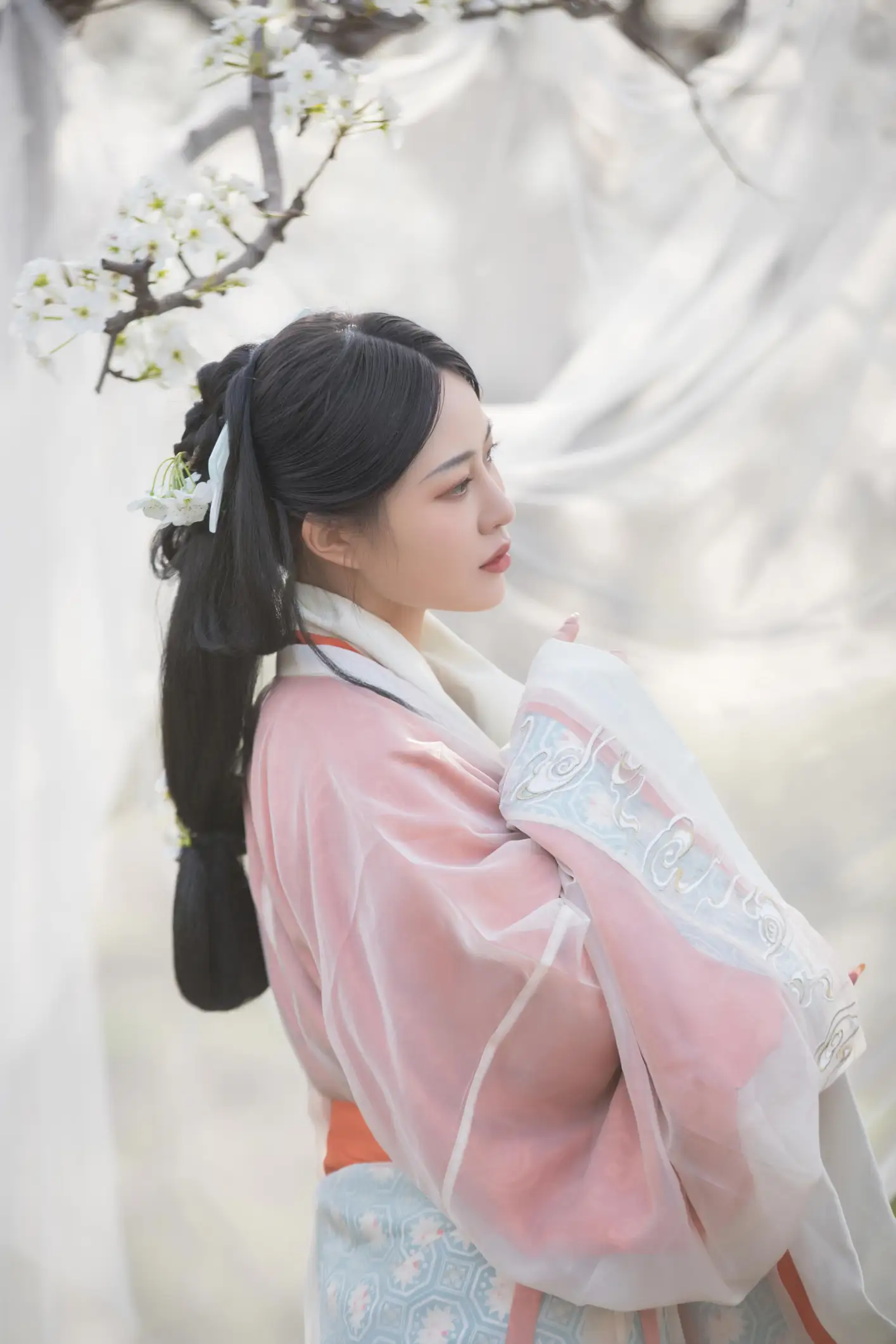 [艺图语] 2022.06.01 Vol.1055 – 香寒未逐风 鹿哥#[24P]-6