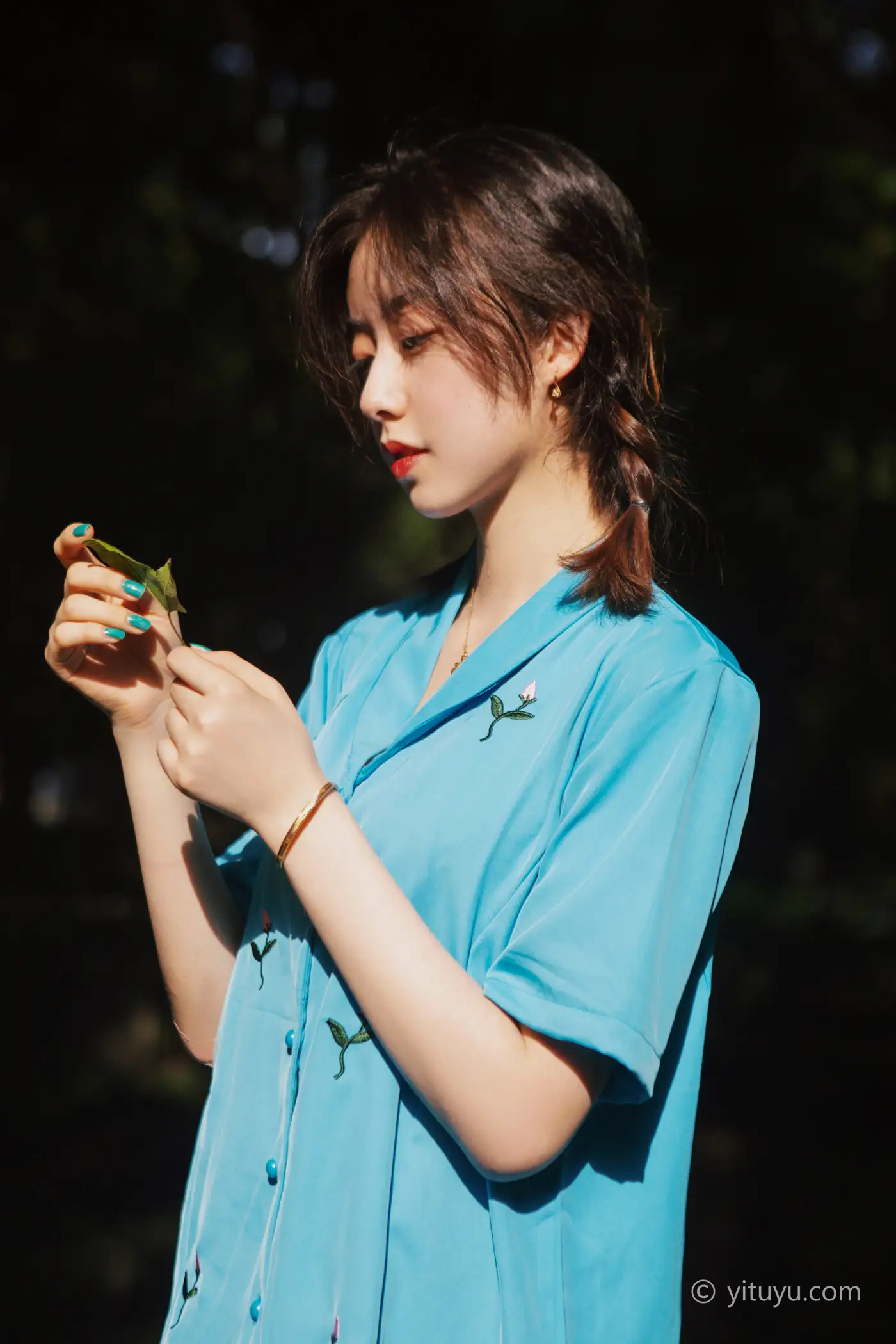 [艺图语] 2020.12.18 Vol.008 – 夏日伊始 而光阴皎洁n#[24P]-1