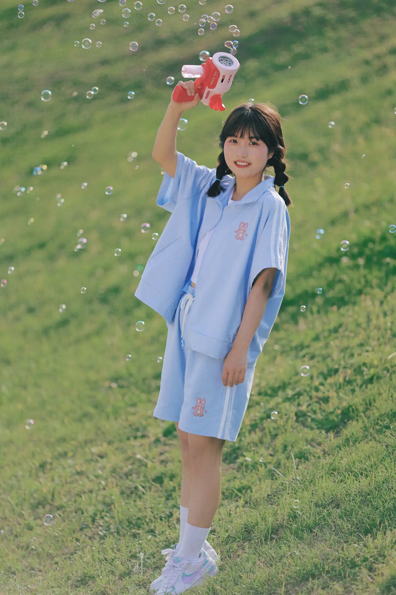 [艺图语] 2022.06.21 Vol.1251 – sport! 呼叫呼呼#[24P]-6