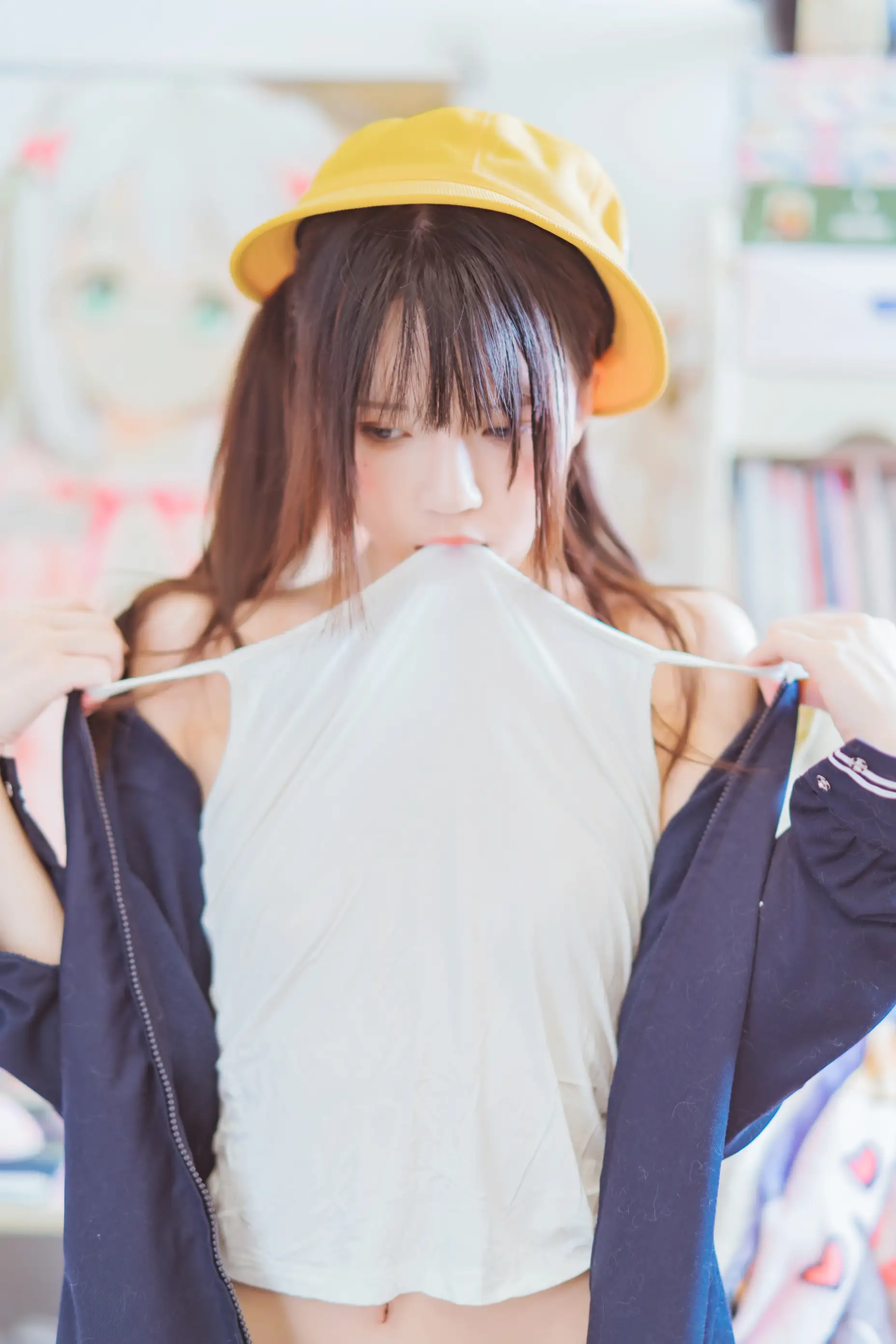 [艺图语] 2022.05.17 Vol.0911 – 奶桃桃 桜桃喵#[33P]-1