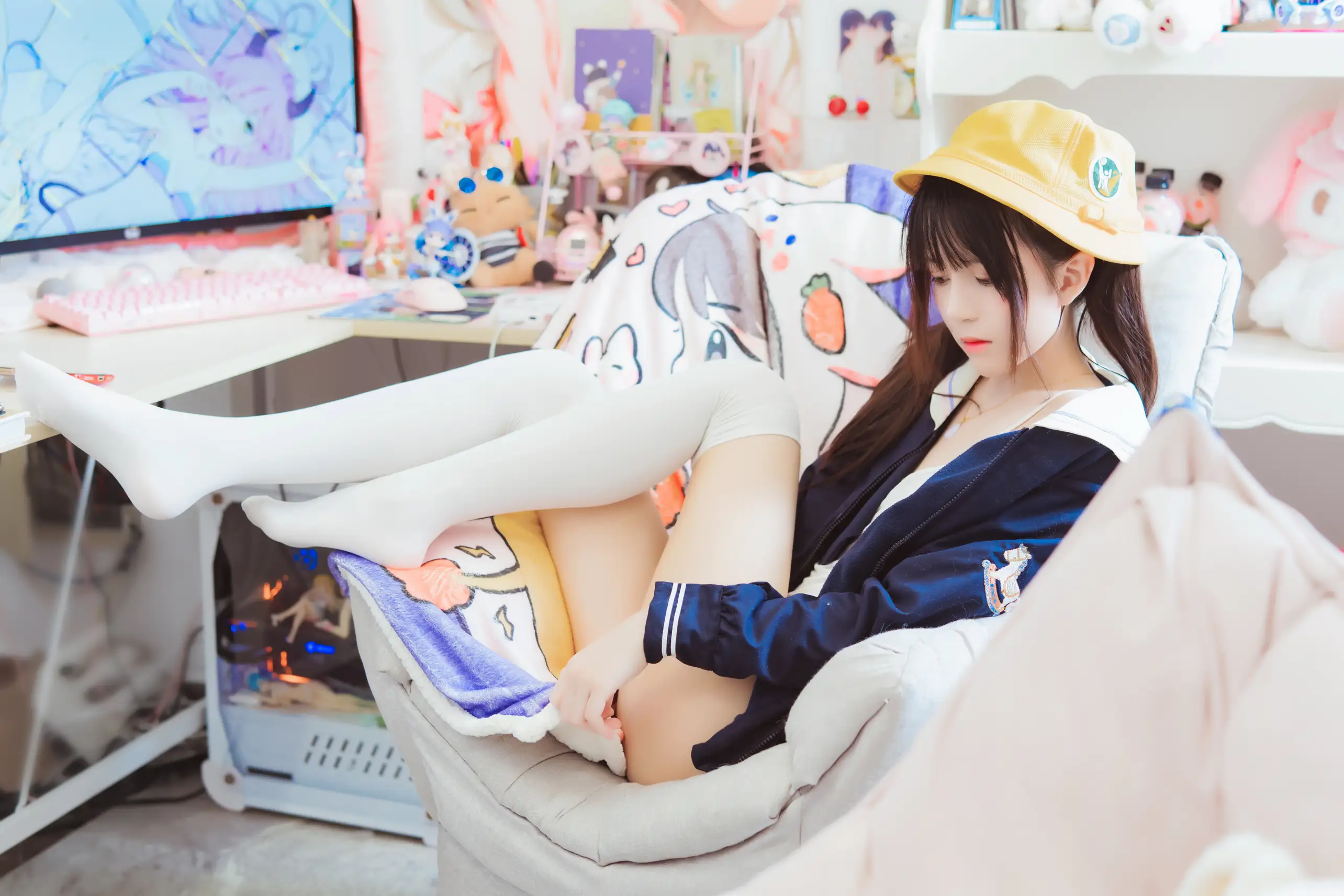 [艺图语] 2022.05.17 Vol.0911 – 奶桃桃 桜桃喵#[33P]-6