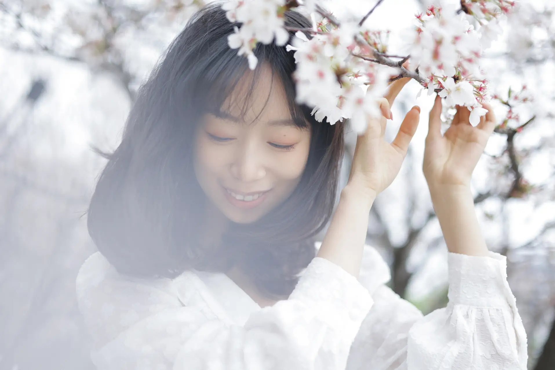 [艺图语] 2022.07.04 Vol.1370 – 白色花语 孟商一#[26P]-8