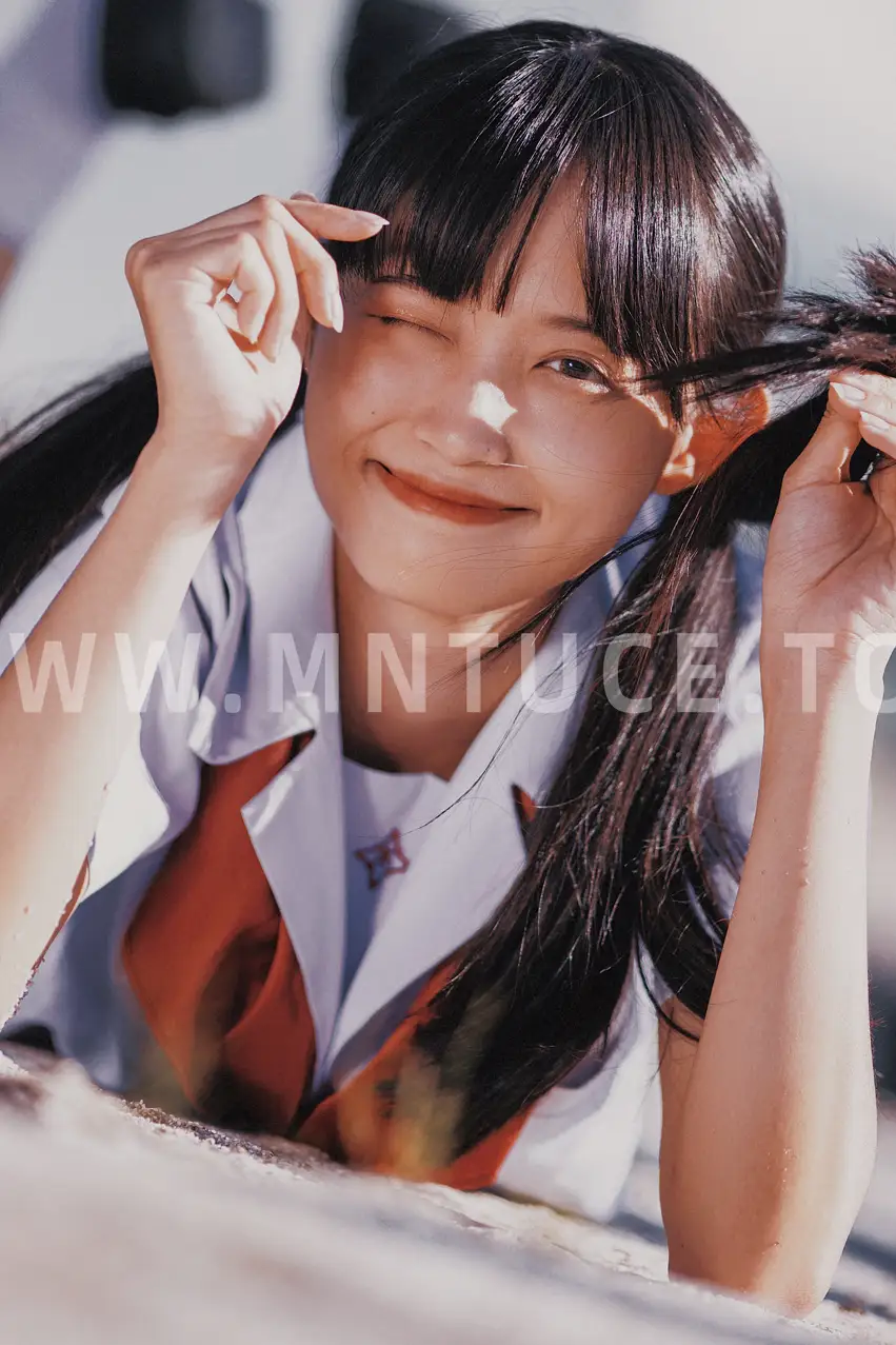 [艺图语] 2022.01.20 Vol.683 – 写真集 铃木#[48P]-10