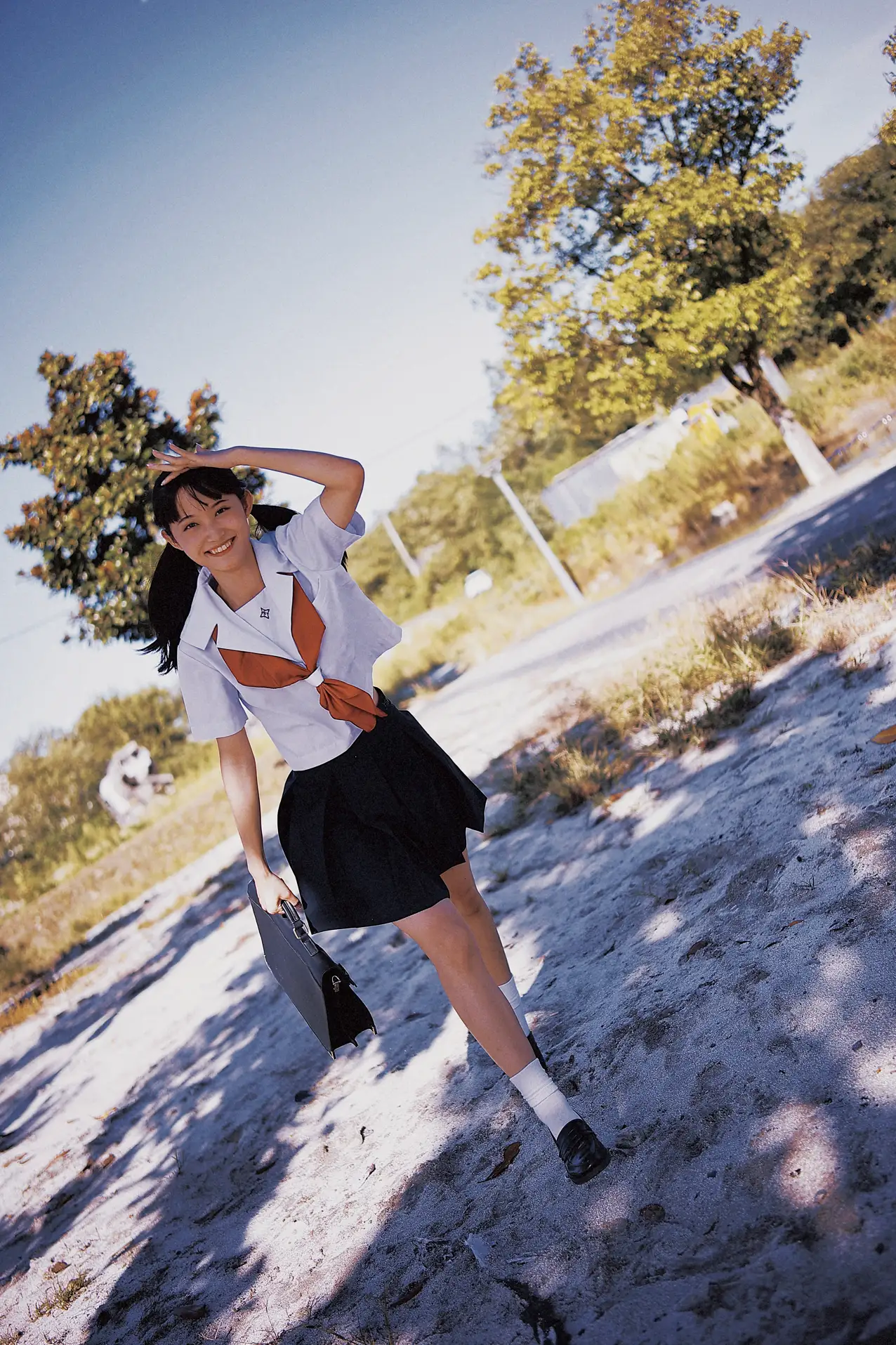 [艺图语] 2022.01.20 Vol.683 – 写真集 铃木#[48P]-3