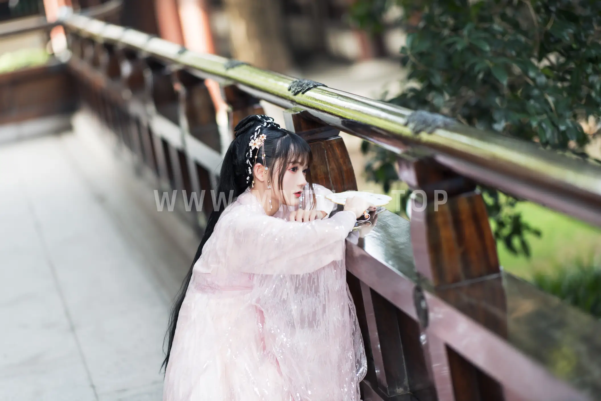 [艺图语] 2022.06.06 Vol.1094 – 佛缘 兔子Zzz不吃胡萝卜#[24P]-4