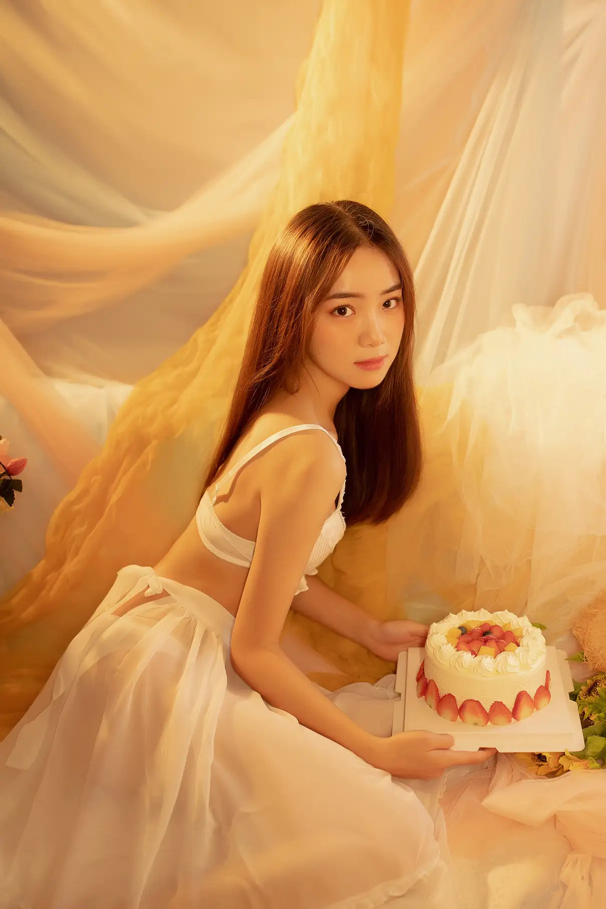 [艺图语] 2022.08.26 Vol.1792 – 草莓味蛋糕 我不刷鸟#[23P]-10