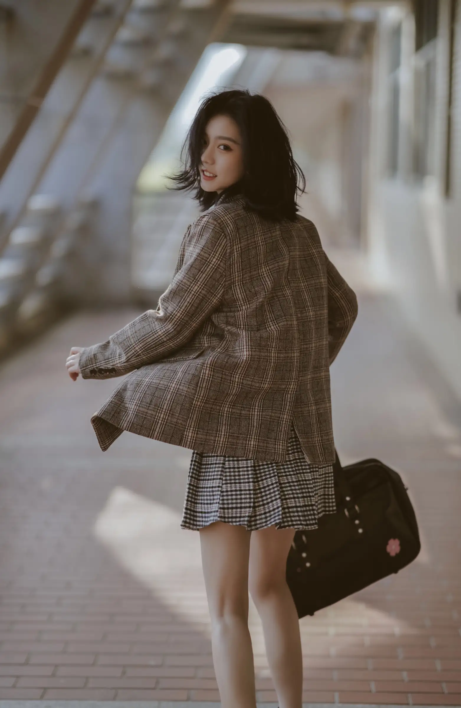 [艺图语] 2022.05.22 Vol.0955 – 你的眼中明暗交杂一笑生花 Enndme#[34P]-3
