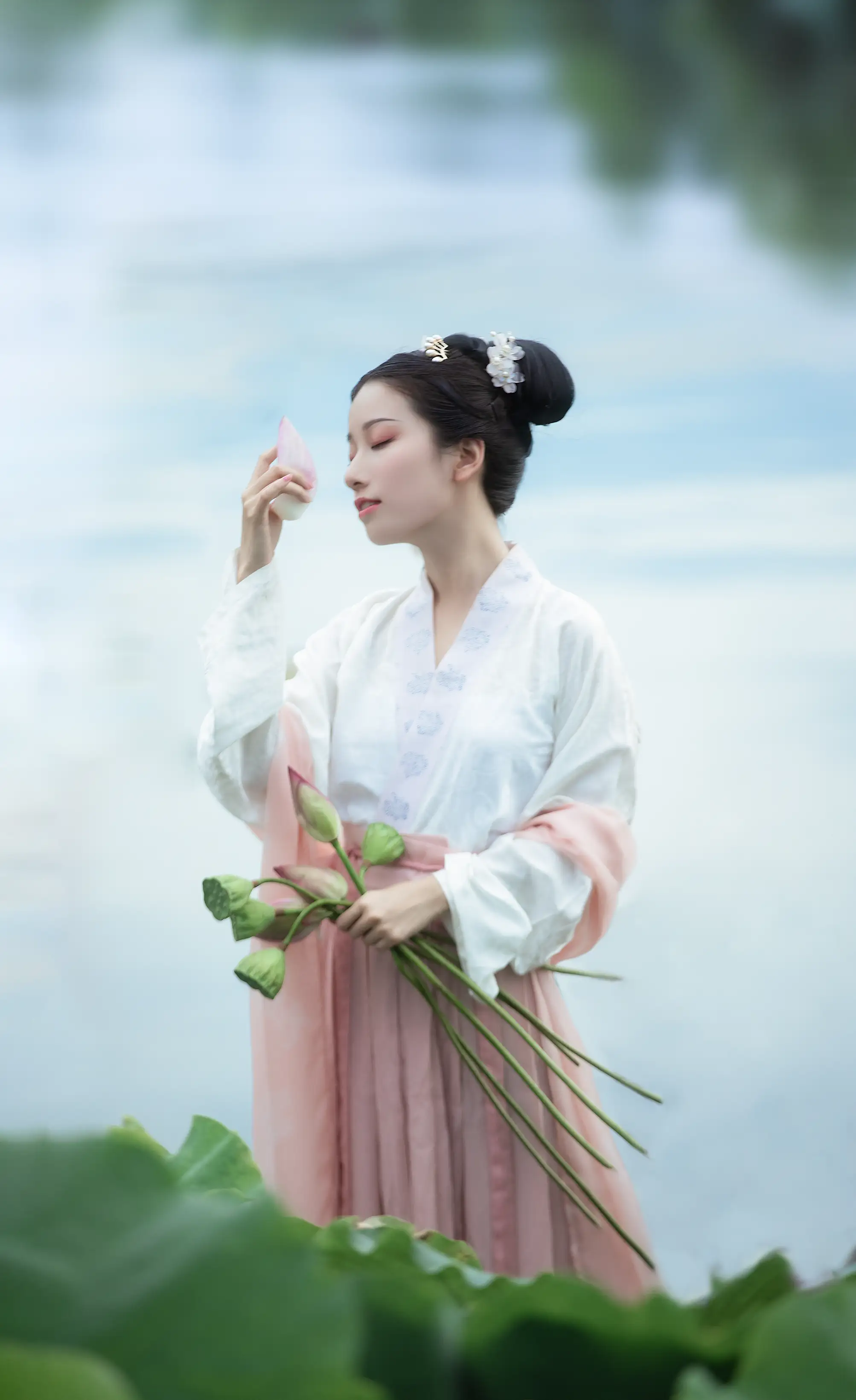 [艺图语] 2021.12.31 Vol.556 – 采荷 小清菡#[20P]-8