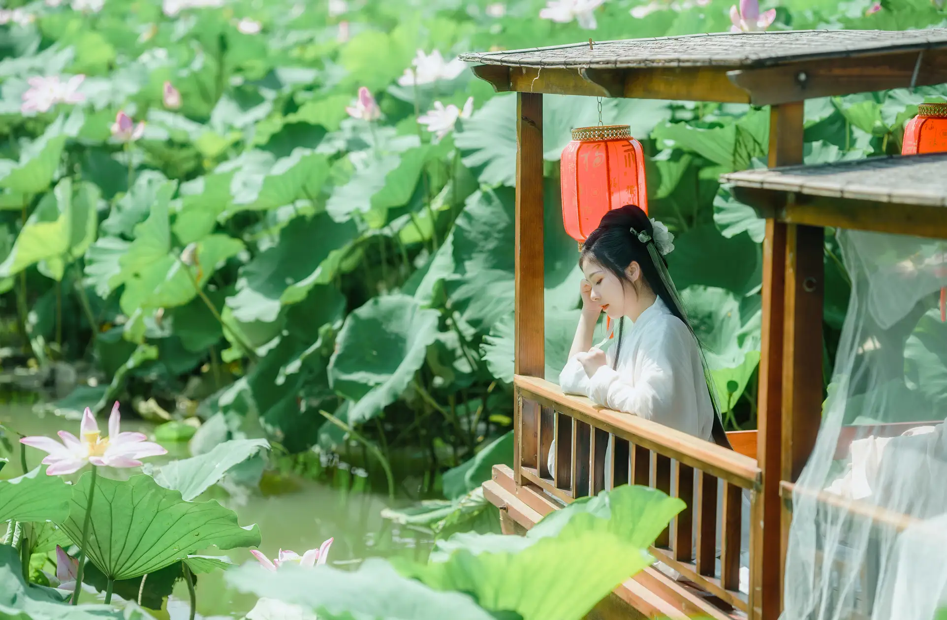 [艺图语] 2022.08.23 Vol.1772 – 花开盛夏 墨墨#[22P]-7