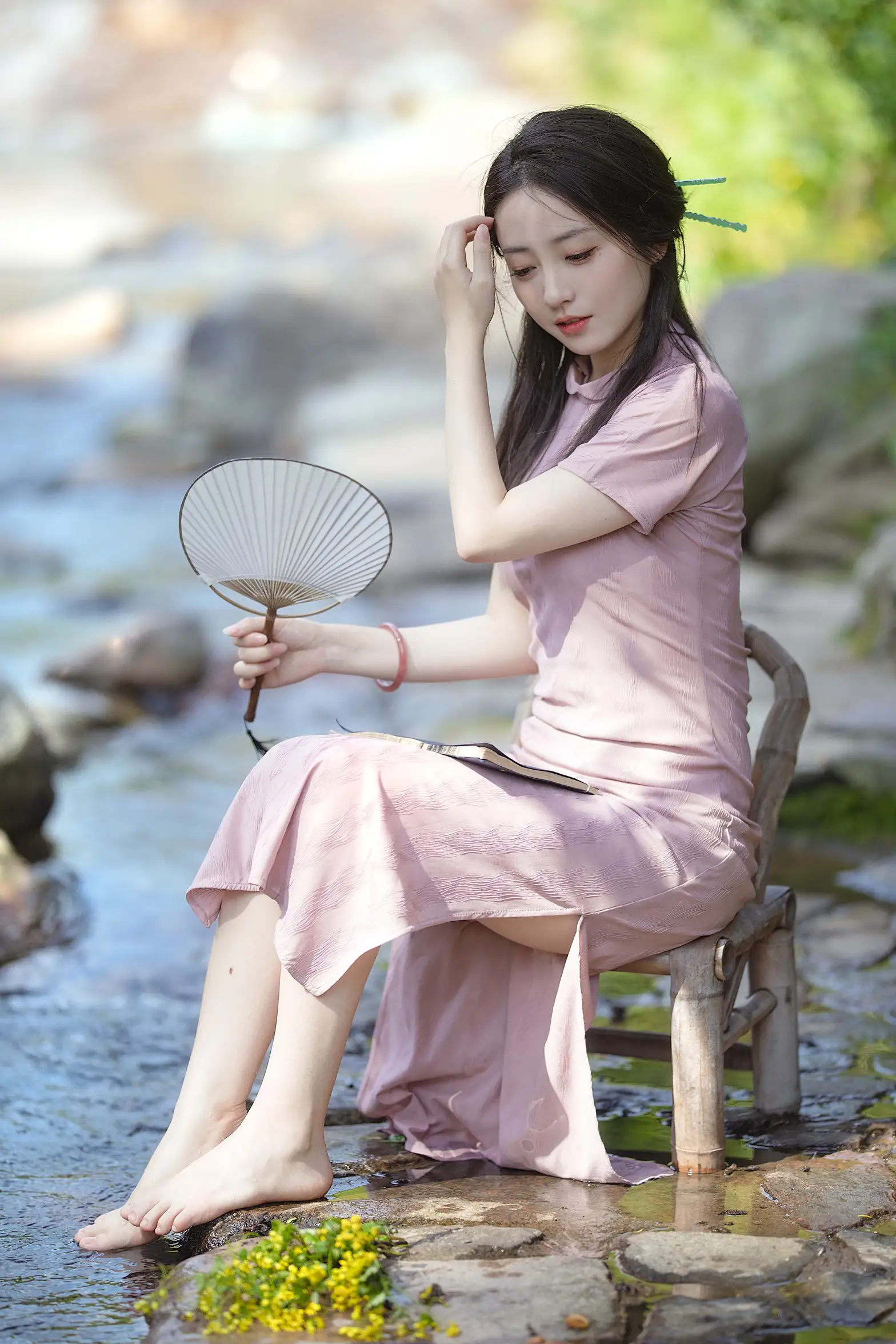 [艺图语] 2022.08.26 Vol.1796 – 凉夏 小温暖想要个大太阳#[20P]-4