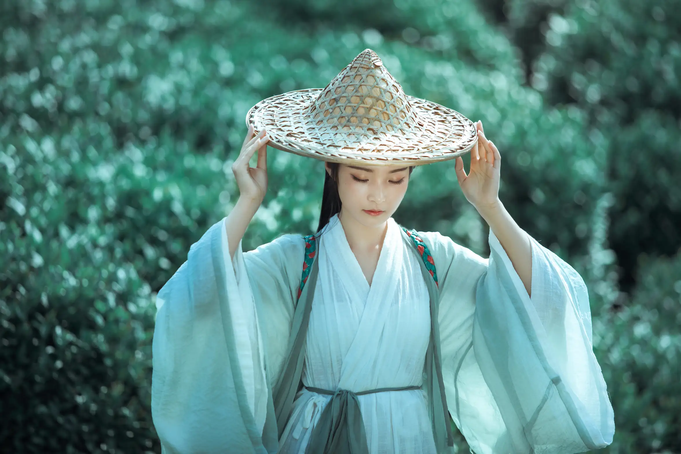 [艺图语] 2022.05.26 Vol.0986 – 茶山 一个白鹿#[32P]-10
