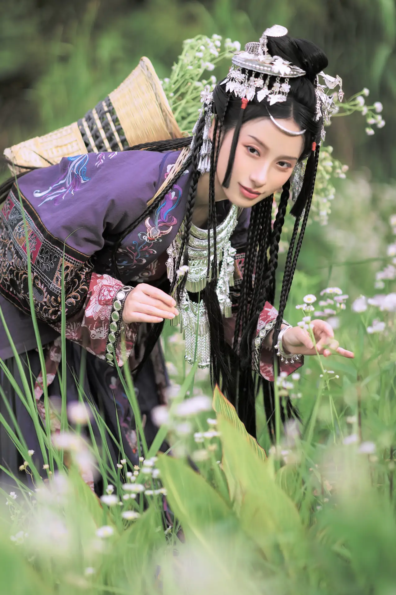 [艺图语] 2022.08.23 Vol.1774 – 苗疆少女 眸小妖#[42P]-7