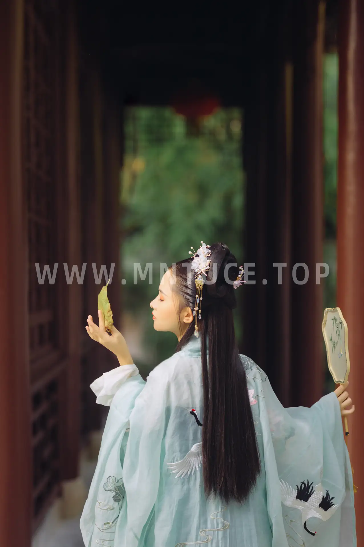 [艺图语] 2021.09.02 Vol.218 – 故园千寻 媛媛#[26P]-8