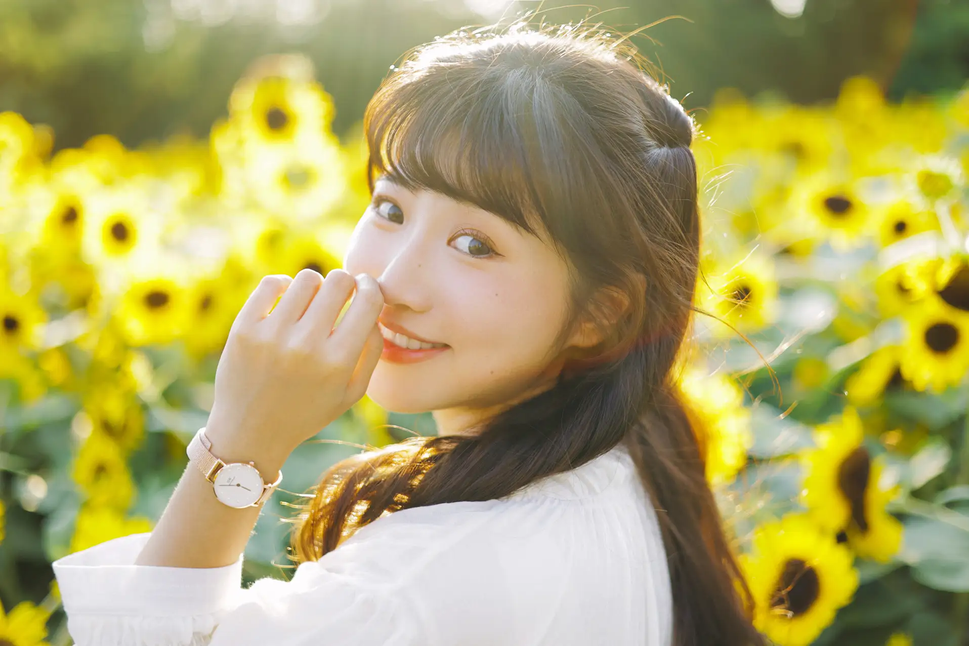 [艺图语] 2022.08.29 Vol.1822 – 阳光下的花和你 蓝胖子-#[25P]-1