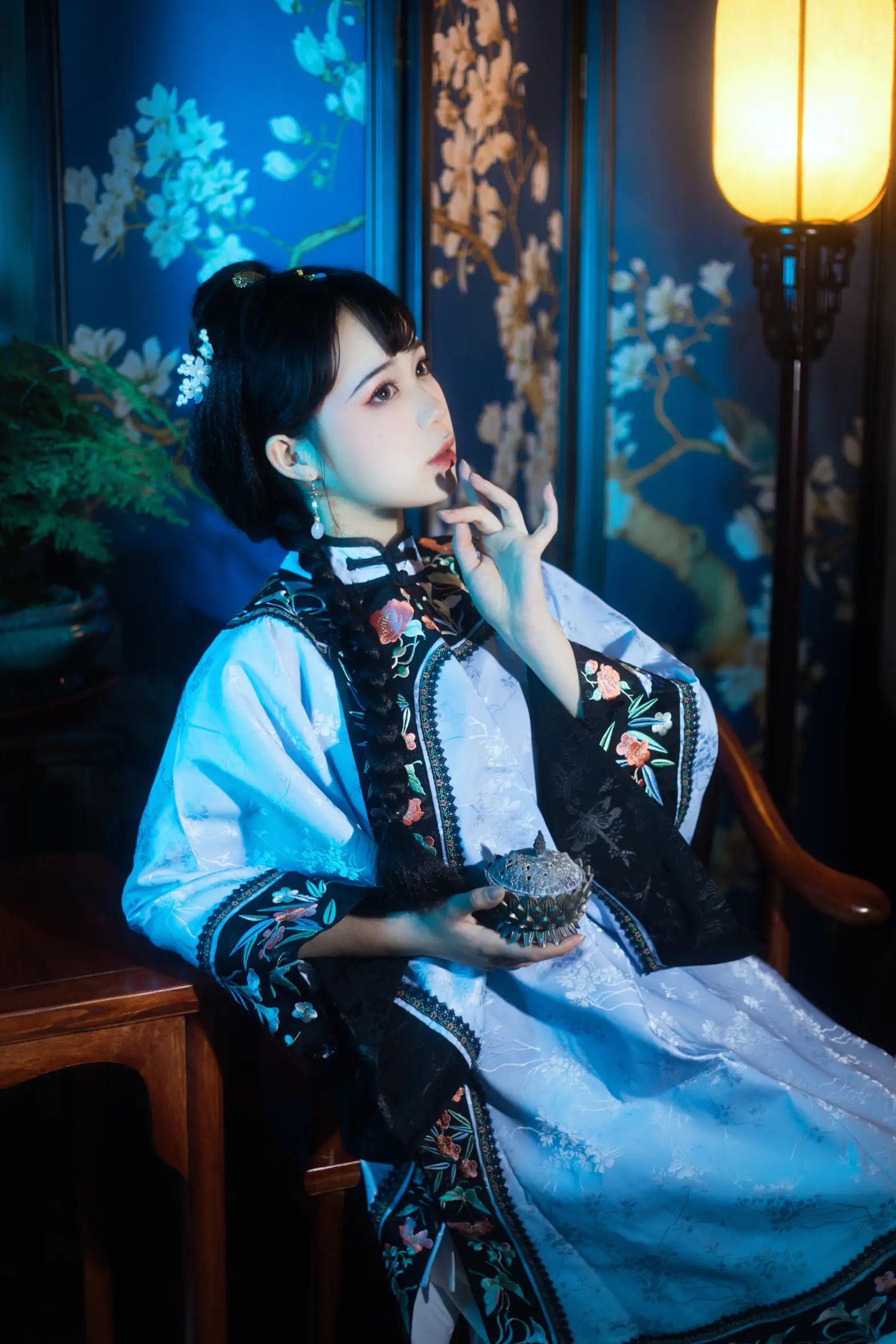 [艺图语] 2022.08.25 Vol.1787 – 南烟斋笔录 一只高高#[21P]-8