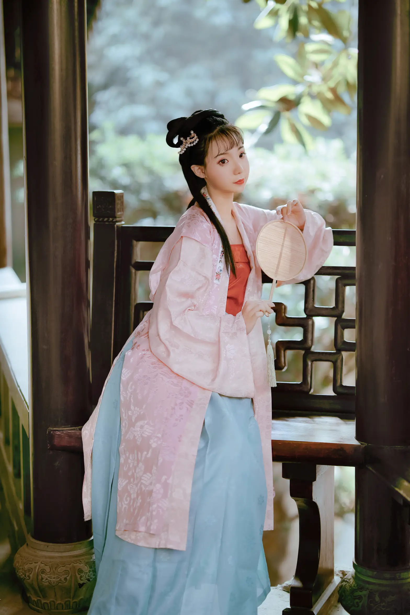 [艺图语] 2022.02.21 Vol.835 – 锁清秋 简森_Red#[25P]-6