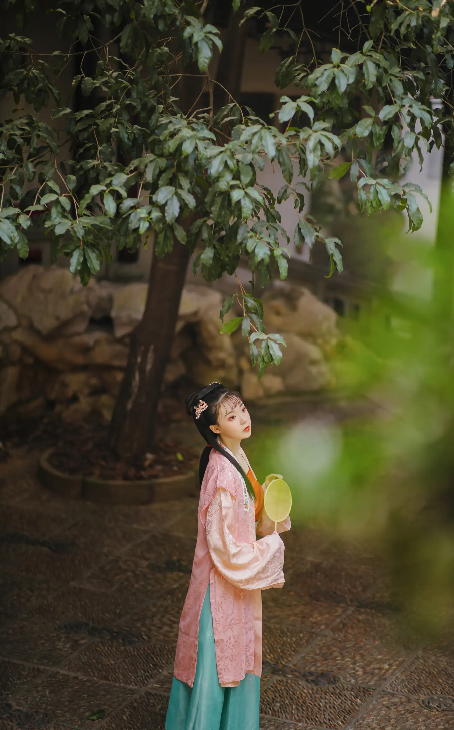 [艺图语] 2022.02.21 Vol.835 – 锁清秋 简森_Red#[25P]-9