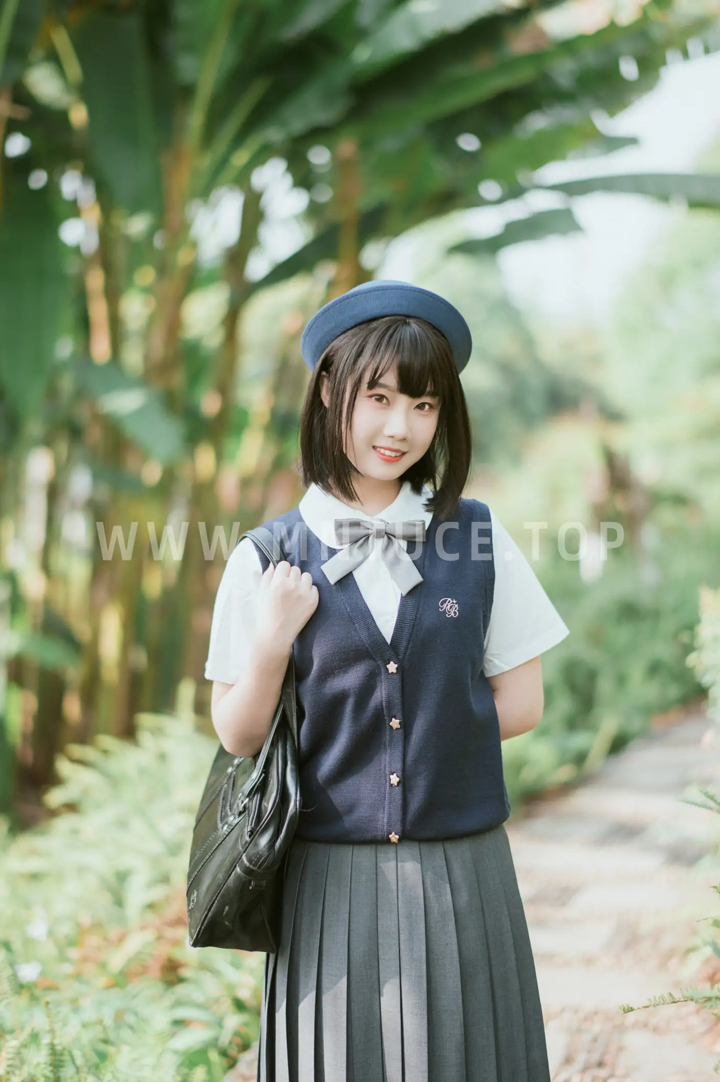[艺图语] 2022.05.24 Vol.0974 – 阳光亲和度 紫卿#[26P]-4