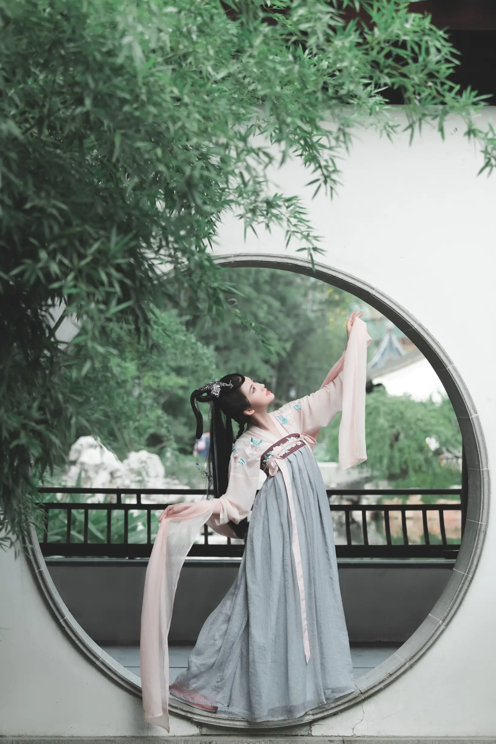 [艺图语] 2022.06.10 Vol.1142 – 莺歌 Dtifa丁小妮#[29P]-3
